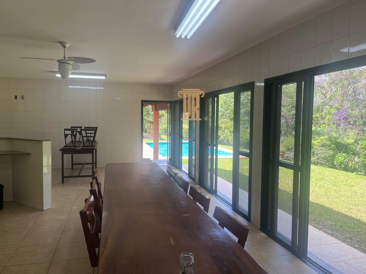 Sitio em Guararema com &oacute;tima localiza&ccedil;&atilde;o  Guararema - 