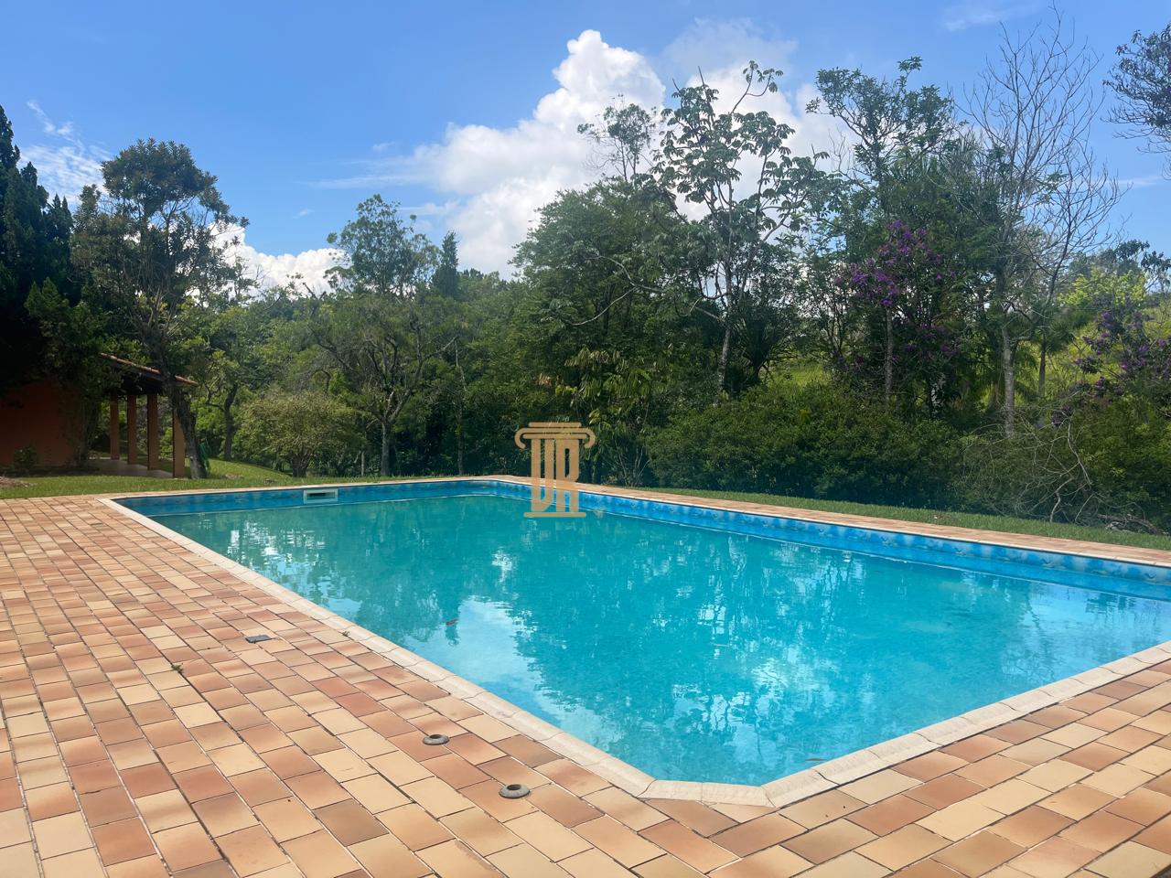 Sitio em Guararema com &oacute;tima localiza&ccedil;&atilde;o  Guararema - 