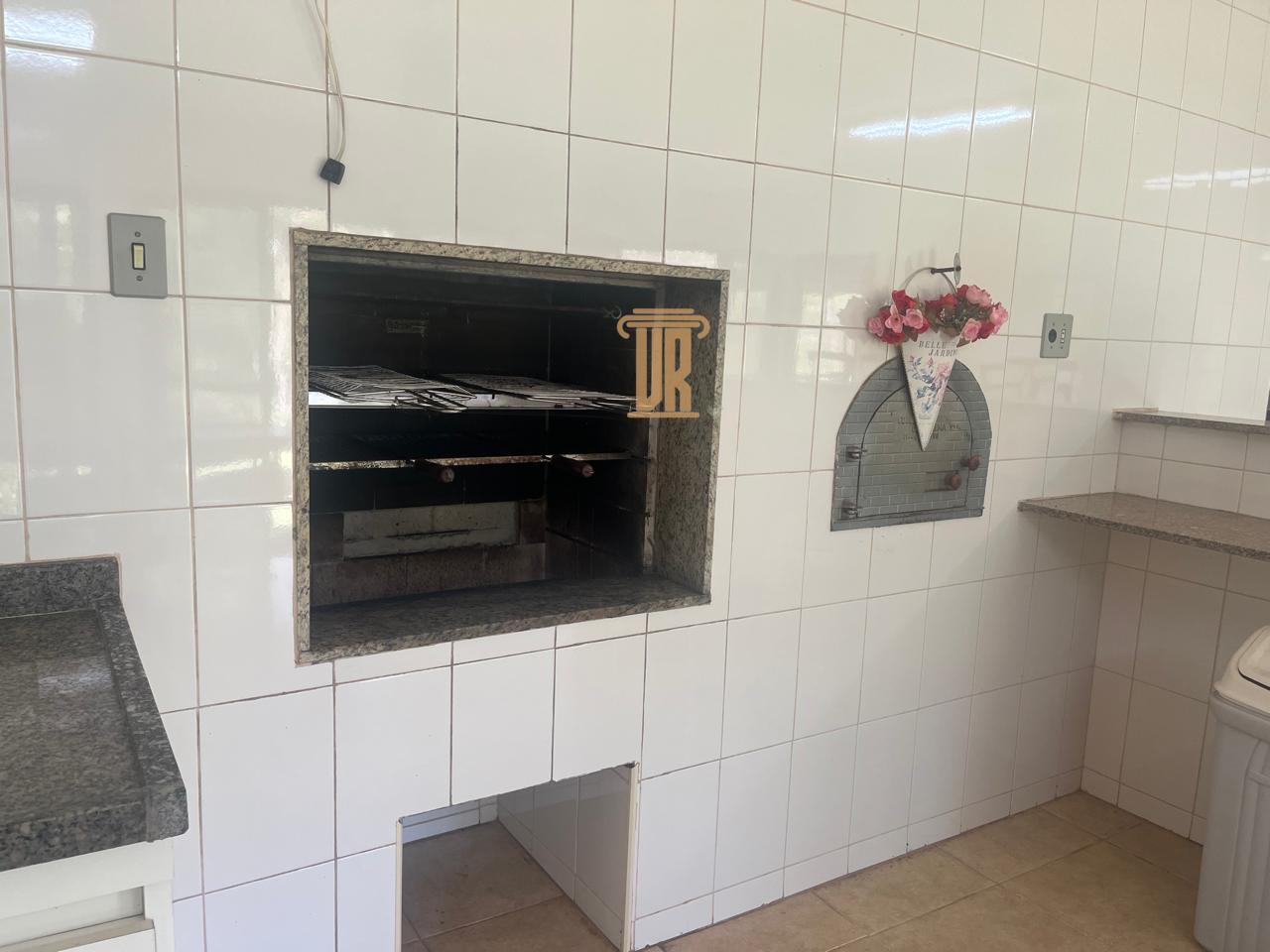 Sitio em Guararema com &oacute;tima localiza&ccedil;&atilde;o  Guararema - 