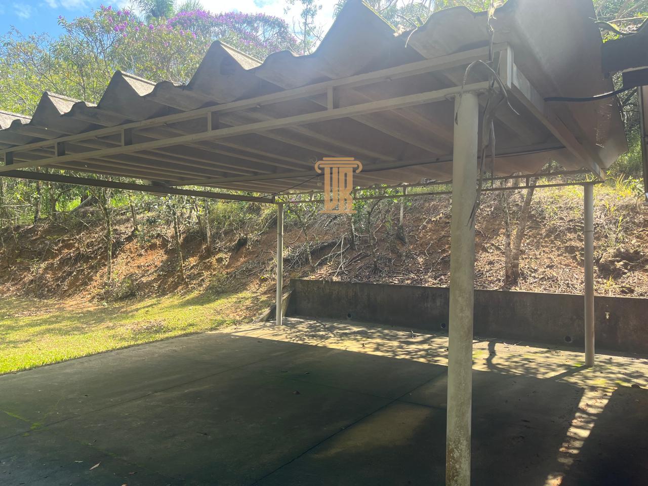 Sitio em Guararema com &oacute;tima localiza&ccedil;&atilde;o  Guararema - 