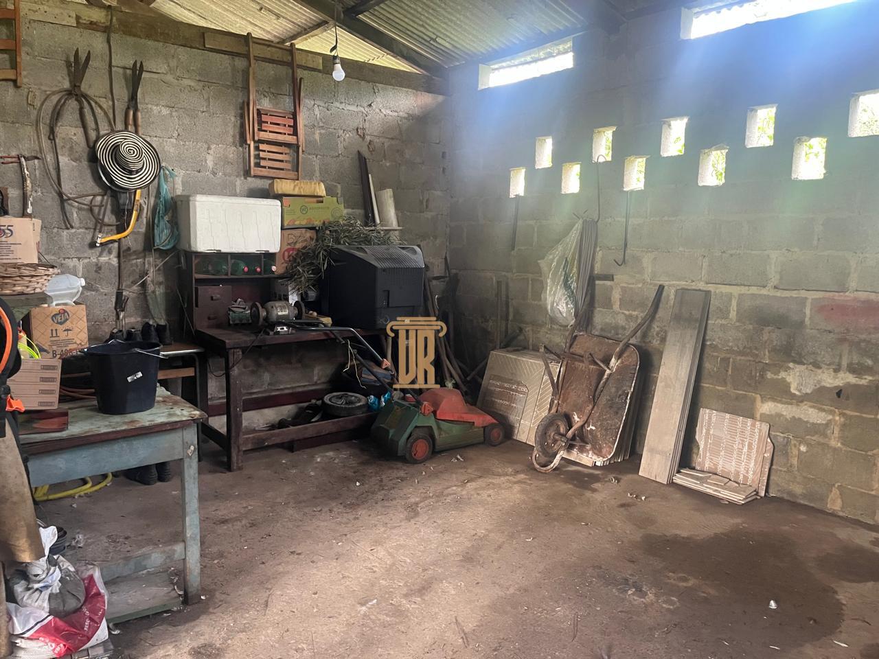 Sitio em Guararema com &oacute;tima localiza&ccedil;&atilde;o  Guararema - 