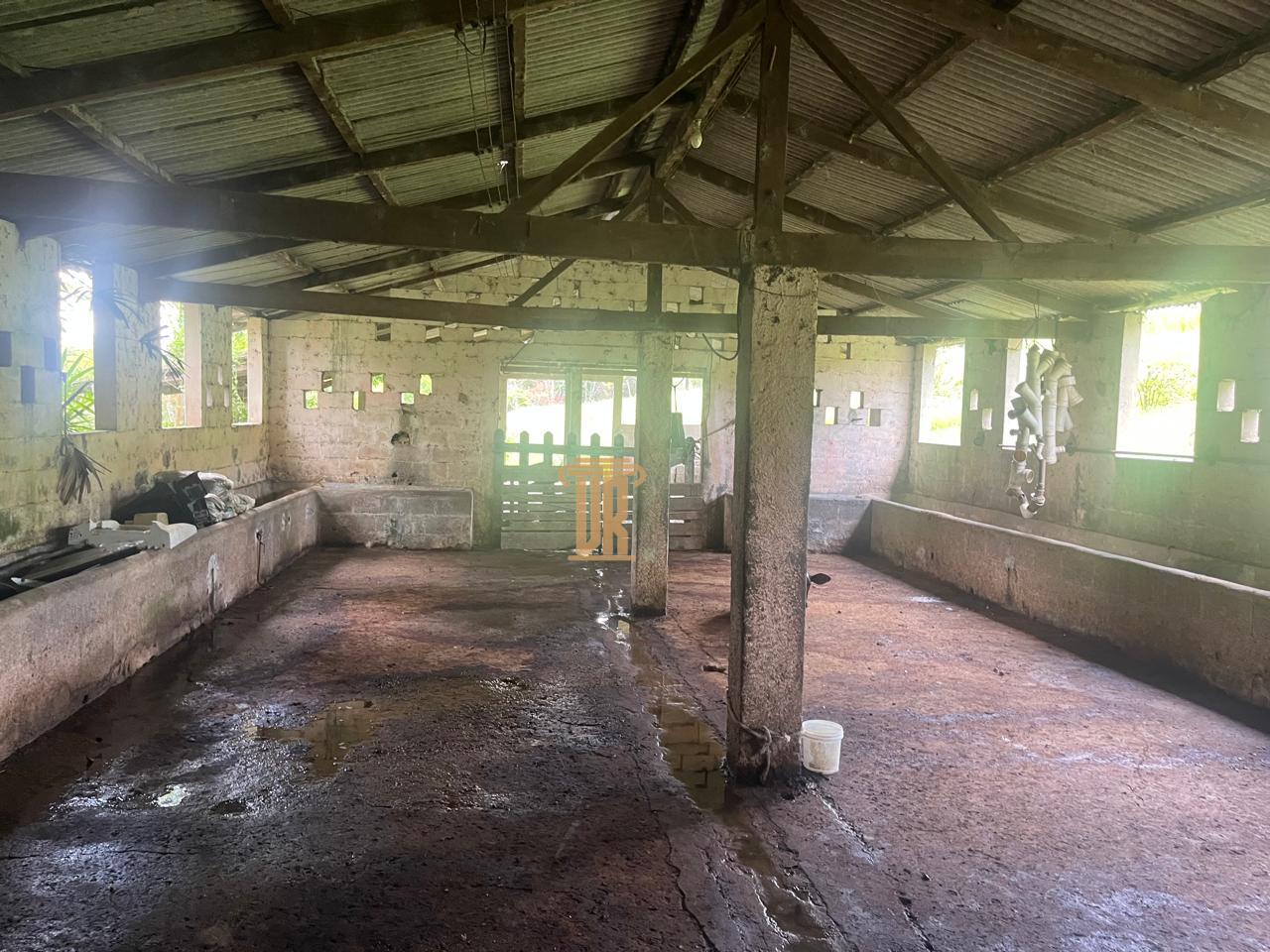 Sitio em Guararema com &oacute;tima localiza&ccedil;&atilde;o  Guararema - 