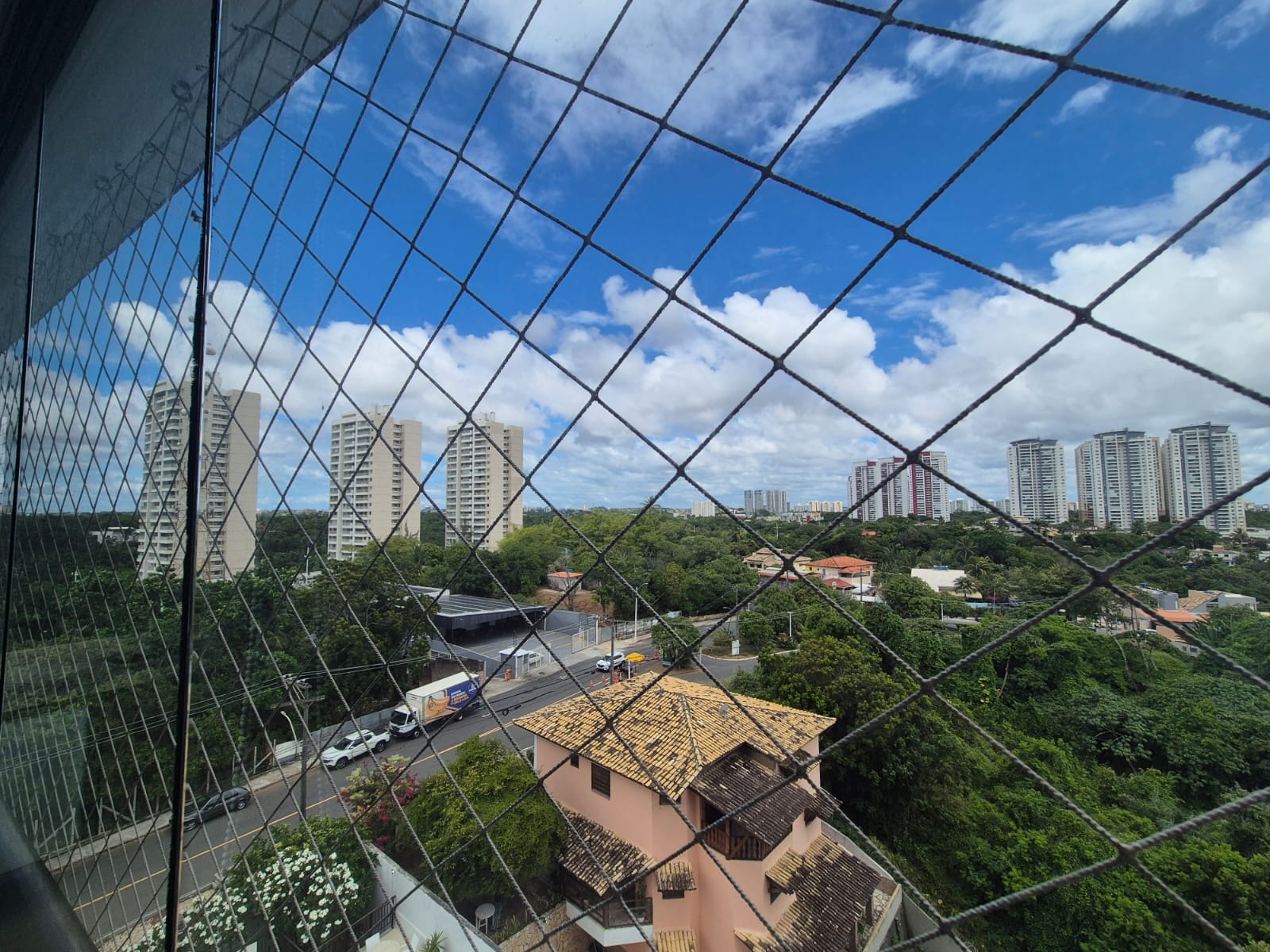 APARTAMENTO 2 QUARTOS SU&Iacute;TES VARANDA DEPEND&Ecirc;NCIA PISCINA ACADEMIA GARAGENS VENDA PATAMARES  Salvador - 
