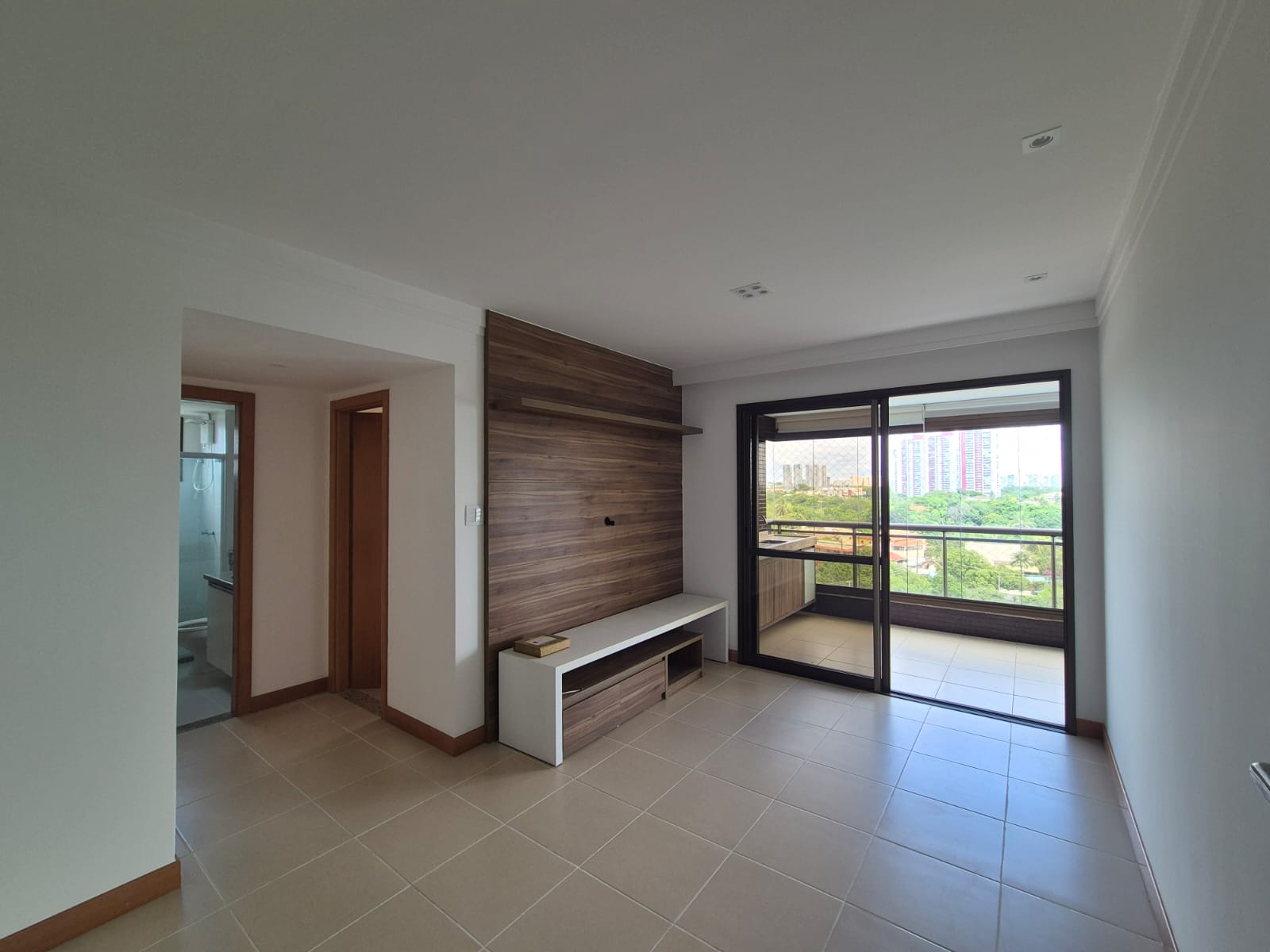 APARTAMENTO 2 QUARTOS SU&Iacute;TES VARANDA DEPEND&Ecirc;NCIA PISCINA ACADEMIA GARAGENS VENDA PATAMARES  Salvador - 