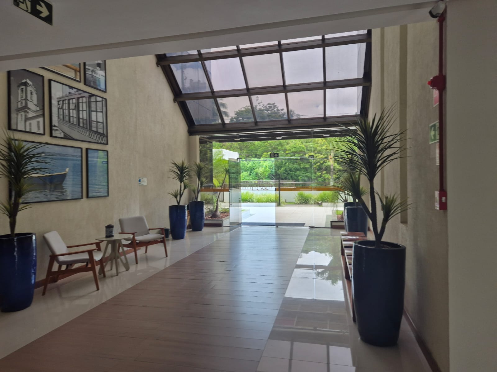 APARTAMENTO 2 QUARTOS SU&Iacute;TES VARANDA DEPEND&Ecirc;NCIA PISCINA ACADEMIA GARAGENS VENDA PATAMARES  Salvador - 