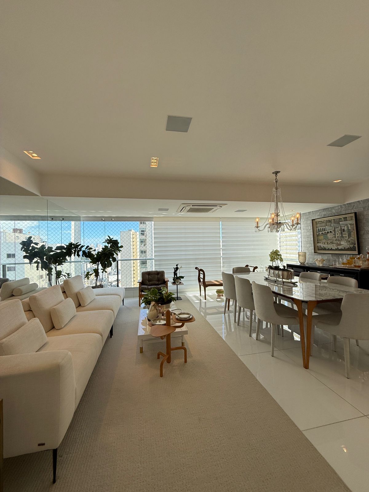 APARTAMENTO 3 QUARTOS 2 SU&Iacute;TES HOME VARANDA 2 GARAGENS PISCINA ACADEMIA &Agrave; VENDA NA GRA&Ccedil;A! Rua Humberto de Campos Salvador - 