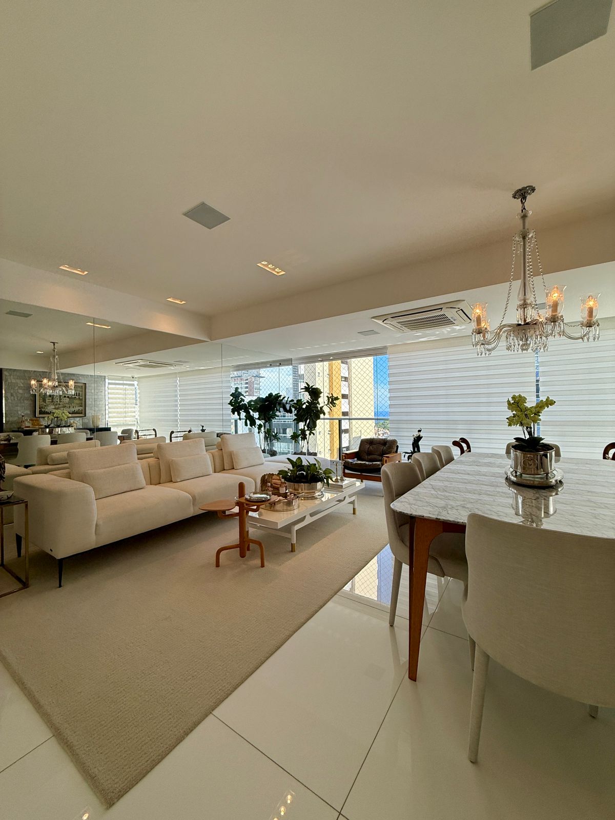 APARTAMENTO 3 QUARTOS 2 SU&Iacute;TES HOME VARANDA 2 GARAGENS PISCINA ACADEMIA &Agrave; VENDA NA GRA&Ccedil;A! Rua Humberto de Campos Salvador - 