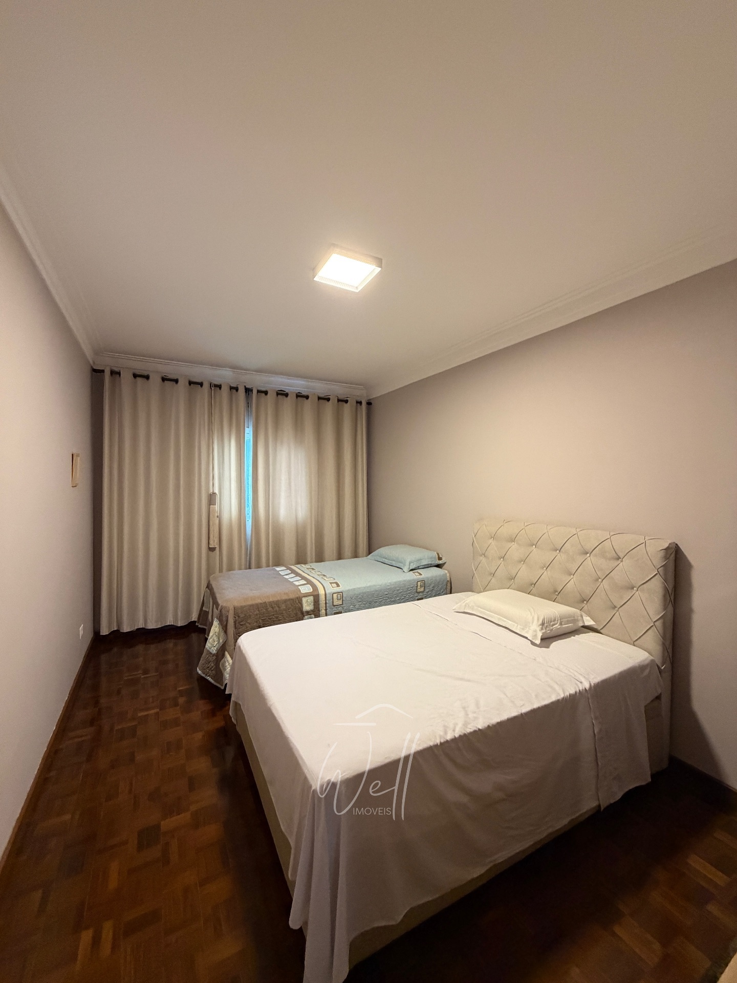 Sobrado de esquina no Parque dos P&aacute;ssaros em SBC 290m2 - 03 dormit&oacute;rios - 04 vagas  São Bernardo do Campo - 