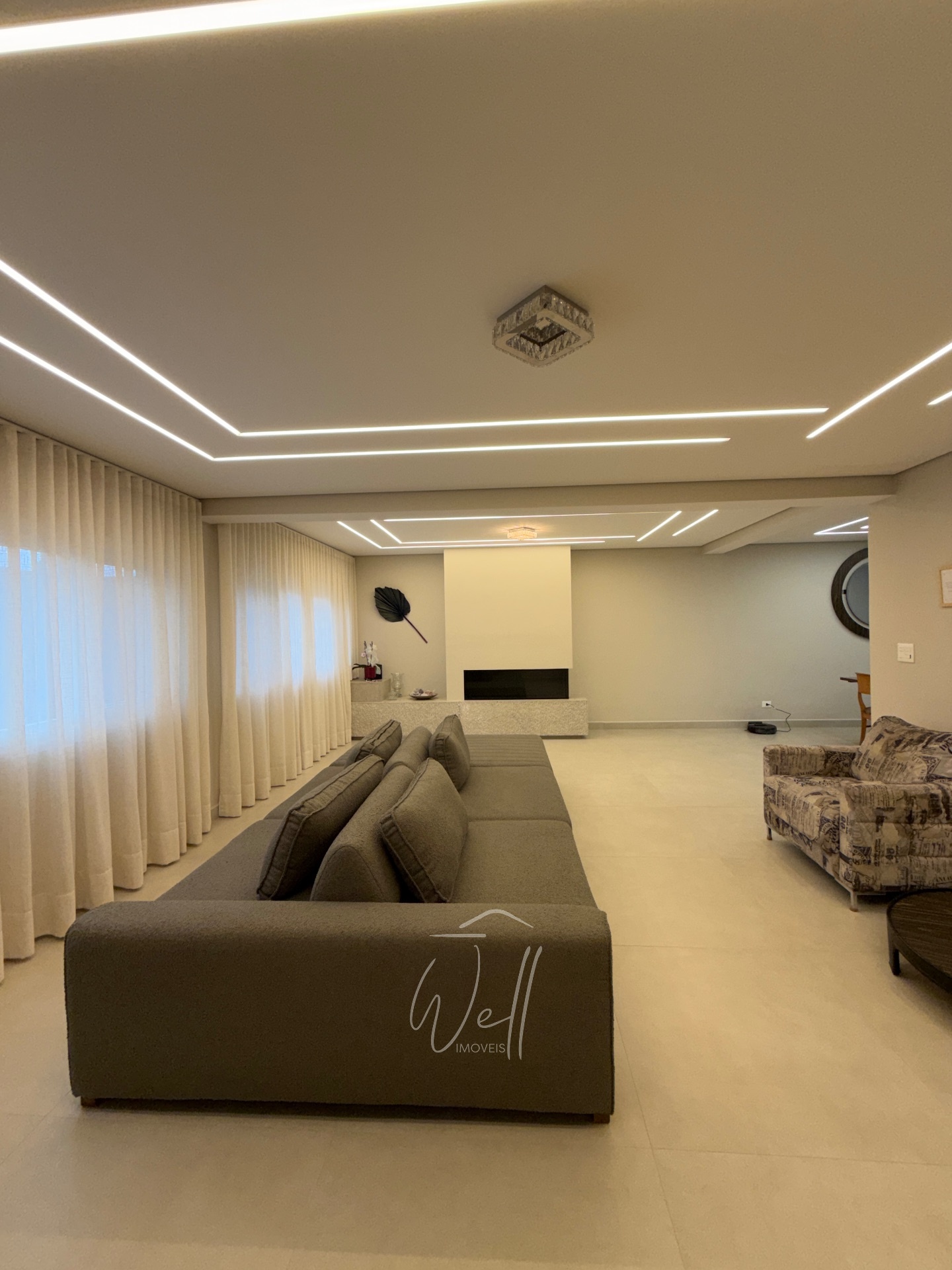 Sobrado de esquina no Parque dos P&aacute;ssaros em SBC 290m2 - 03 dormit&oacute;rios - 04 vagas  São Bernardo do Campo - 