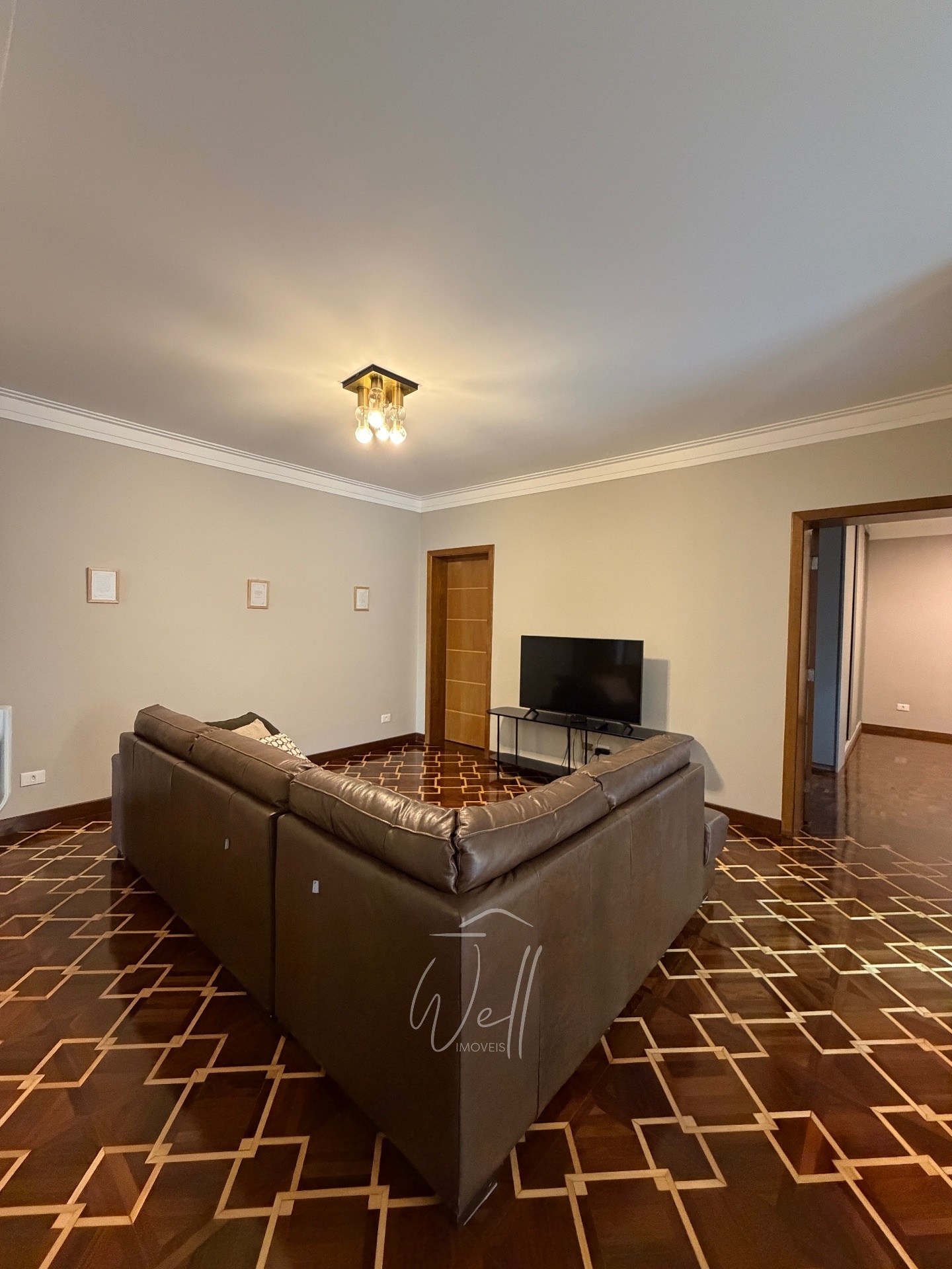 Sobrado de esquina no Parque dos P&aacute;ssaros em SBC 290m2 - 03 dormit&oacute;rios - 04 vagas  São Bernardo do Campo - 