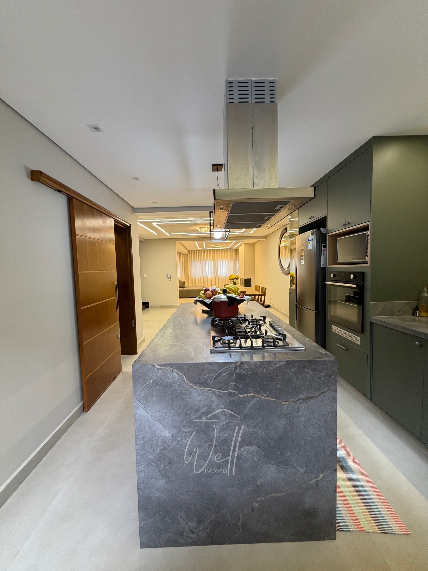 Sobrado de esquina no Parque dos P&aacute;ssaros em SBC 290m2 - 03 dormit&oacute;rios - 04 vagas  São Bernardo do Campo - 