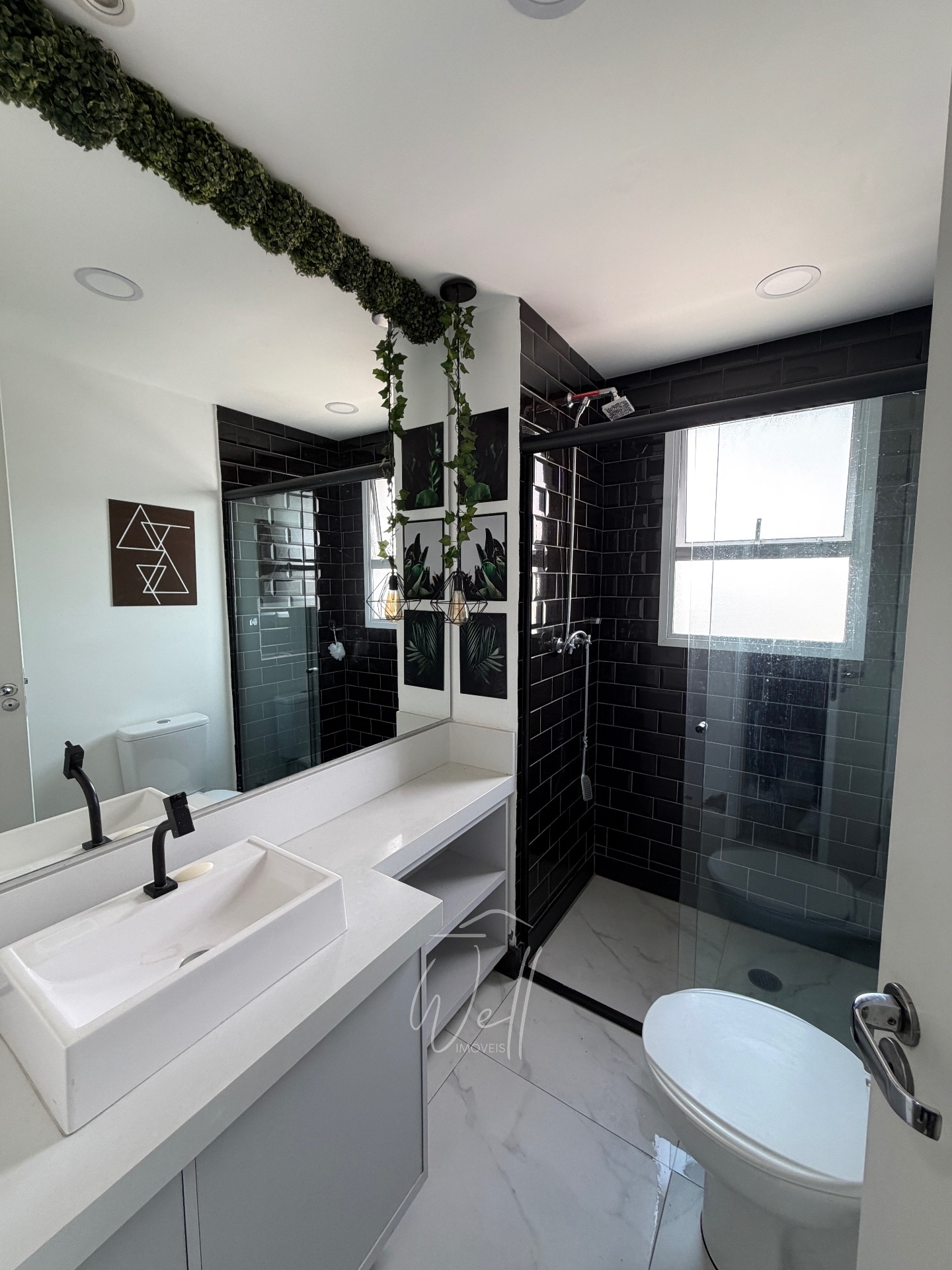 Apartamento mobiliado no Cond. Le Monde 115m2 - 03 su&iacute;tes - 02 vagas  Santo André - 