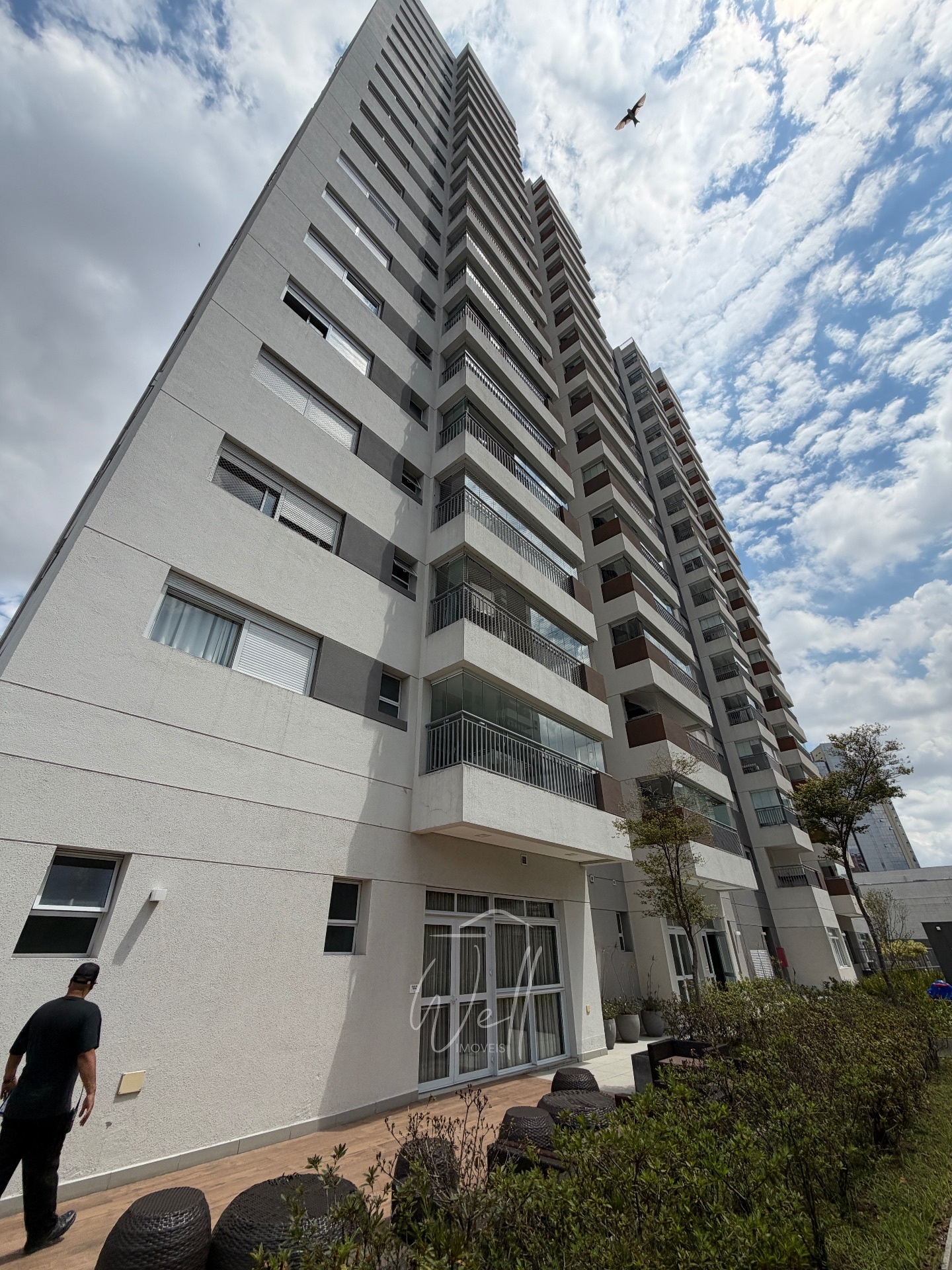 Apartamento mobiliado no Cond. Le Monde 115m2 - 03 su&iacute;tes - 02 vagas  Santo André - 