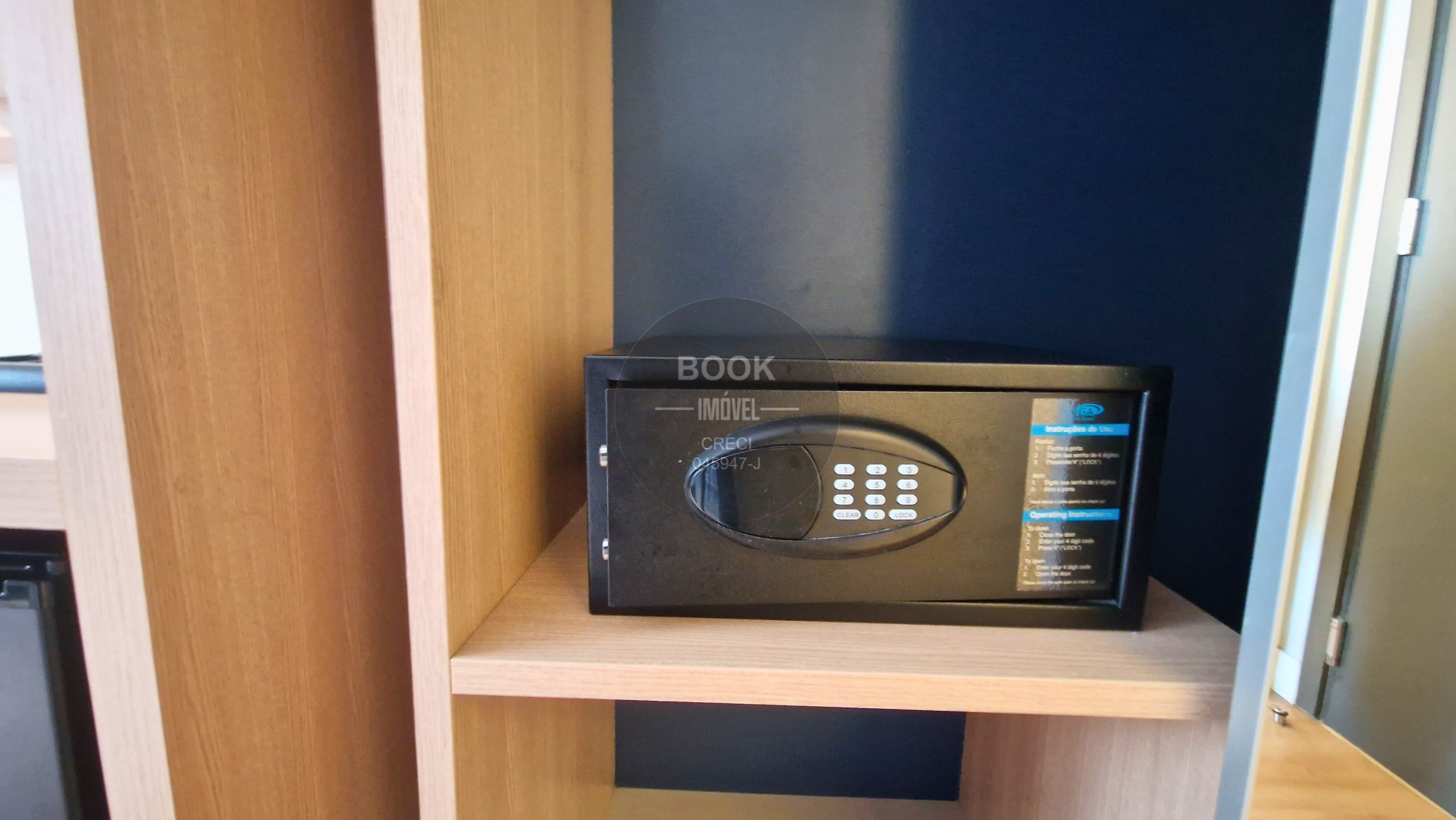 Oportunidade: Studio Mobiliado e climatizado! Avenida Marechal Floriano Peixoto Santos - 