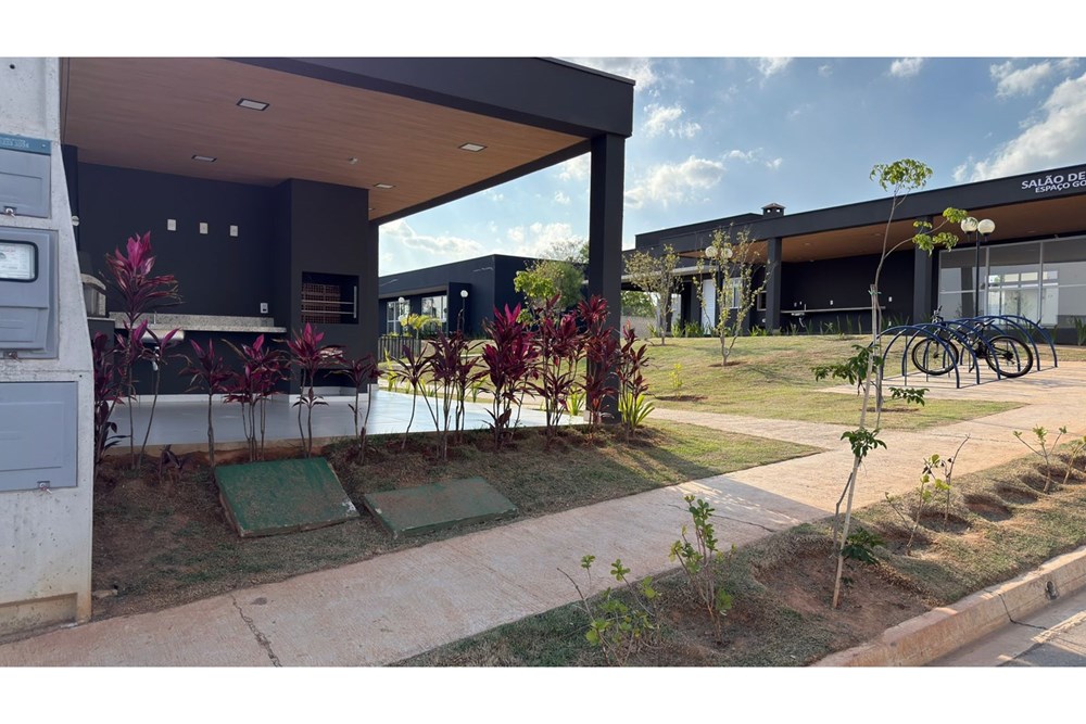 Casa &agrave; Venda, 55m - 2 Dorm. R$ 410.000 - Cond. Magari - Alto da Boa Vista - Sorocaba - SP Avenida Três de Março Sorocaba - 