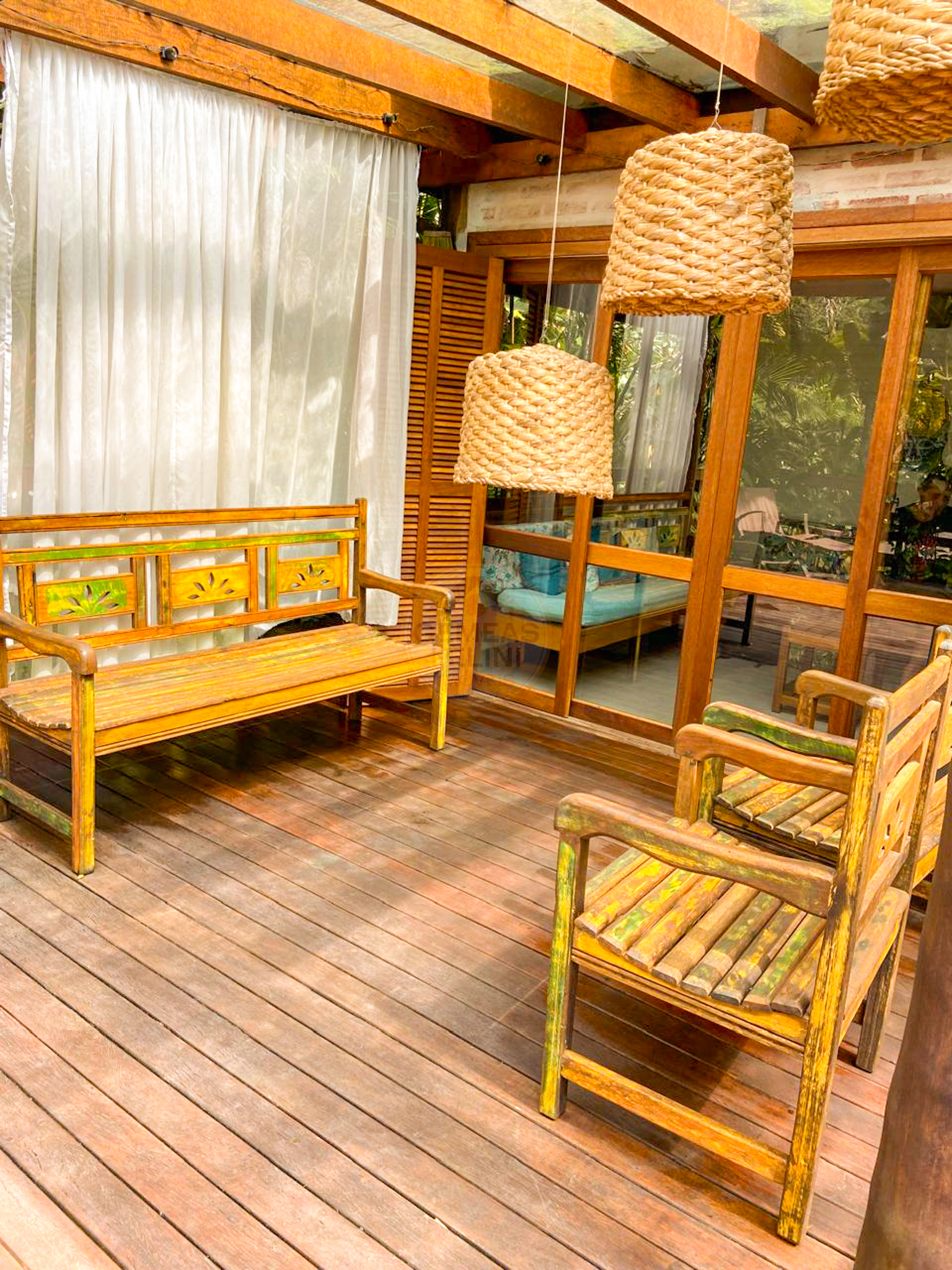 Ref&uacute;gio Charmoso no Condom&iacute;nio Colibris &ndash; 2 Su&iacute;tes, Jacuzzi e &Aacute;rea Gourmet - LOCA&Ccedil;&Atilde;O ANUAL  São Sebastião - 