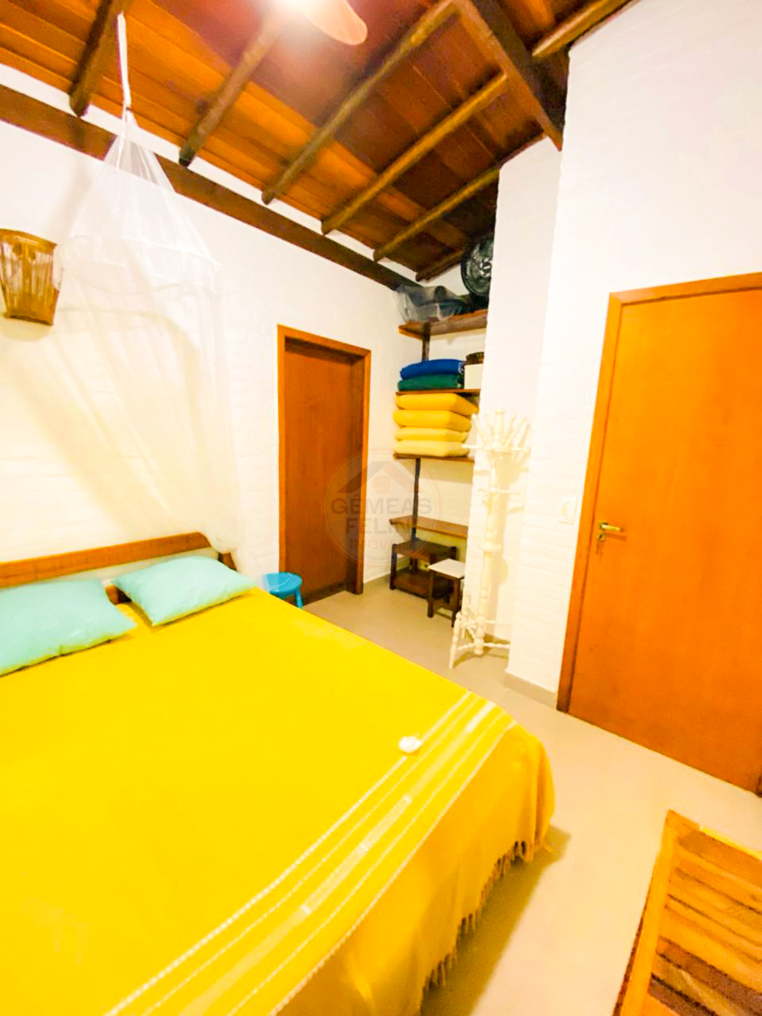 Ref&uacute;gio Charmoso no Condom&iacute;nio Colibris &ndash; 2 Su&iacute;tes, Jacuzzi e &Aacute;rea Gourmet - LOCA&Ccedil;&Atilde;O ANUAL  São Sebastião - 