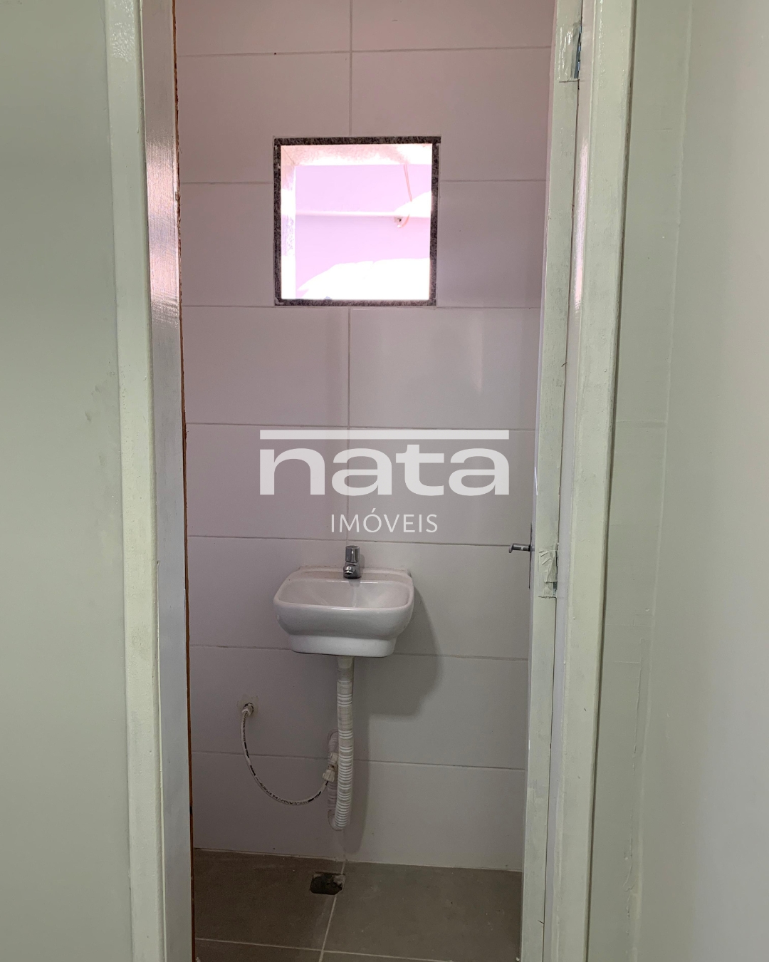 Sala comercial | 21m&sup2; | Vila Guanabara | Loca&ccedil;&atilde;o Avenida Perimetral Doutor Albino Imparato Duque de Caxias - 