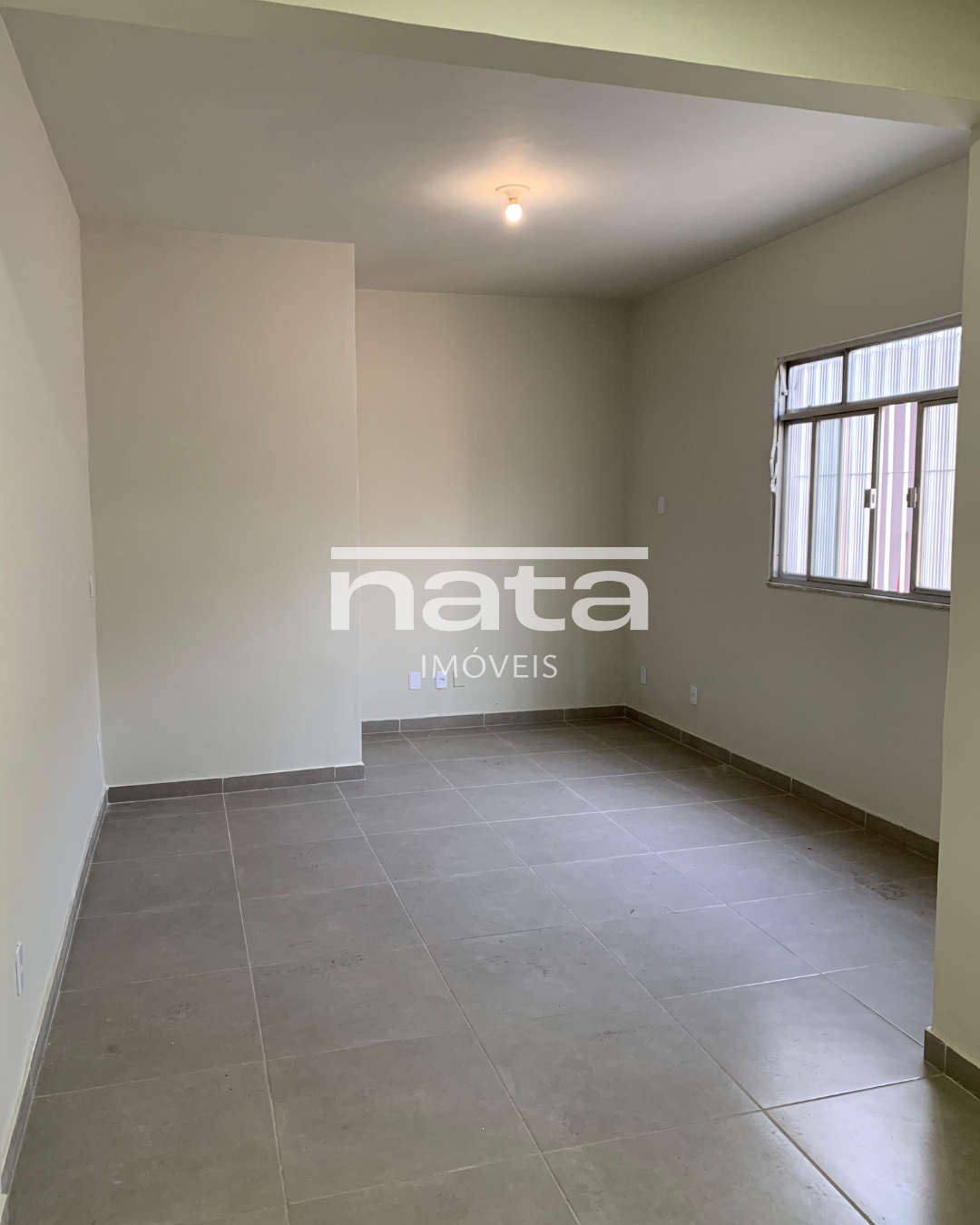 Sala comercial | 21m&sup2; | Vila Guanabara | Loca&ccedil;&atilde;o Avenida Perimetral Doutor Albino Imparato Duque de Caxias - 