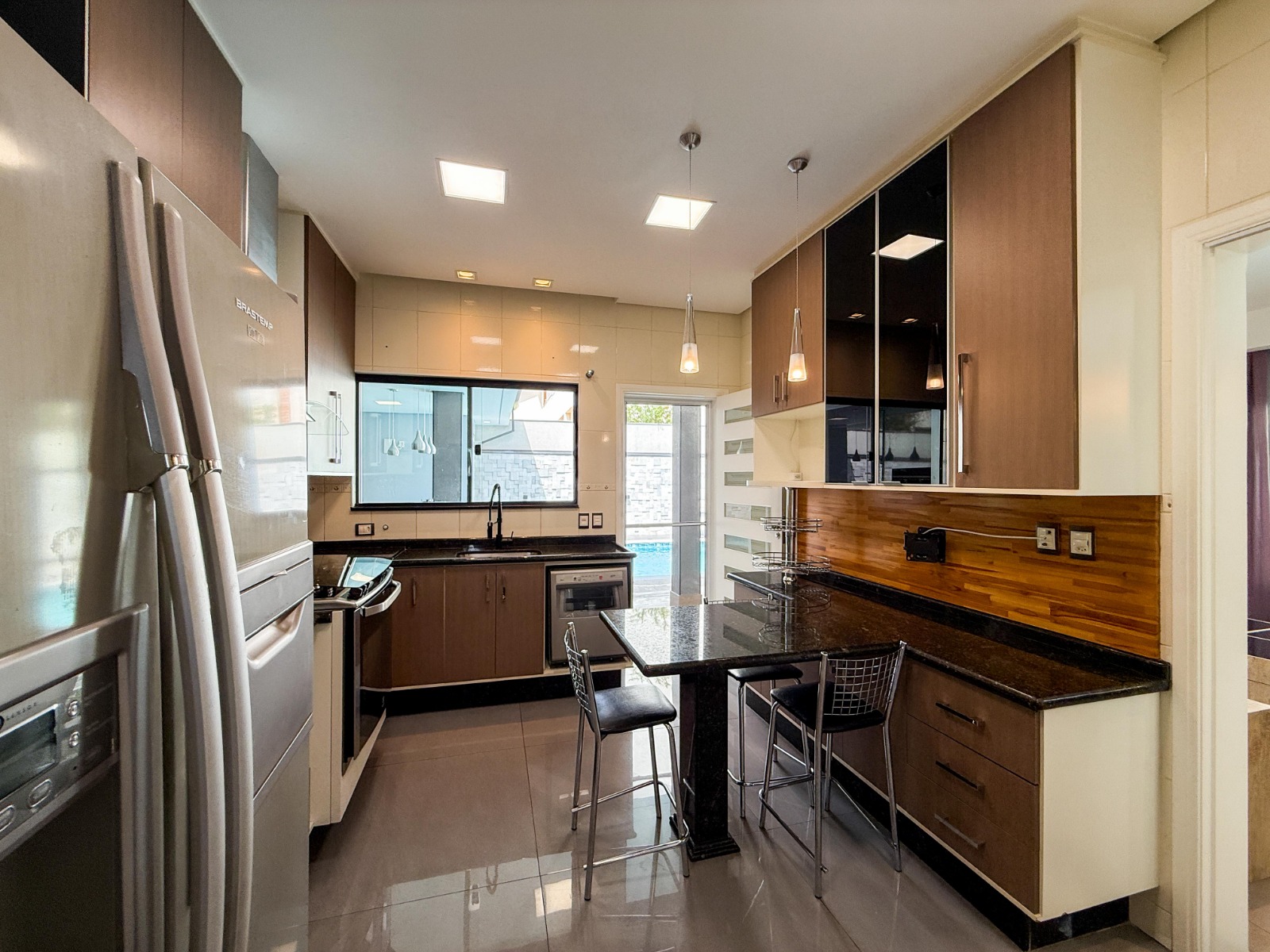 Casa &agrave; Venda, 270m - 3 Su&iacute;tes - R$ 1.790.000 - Residencial Lago da Boa Vista - Sorocaba SP Rua Sarah Olívia Decária Sorocaba - 