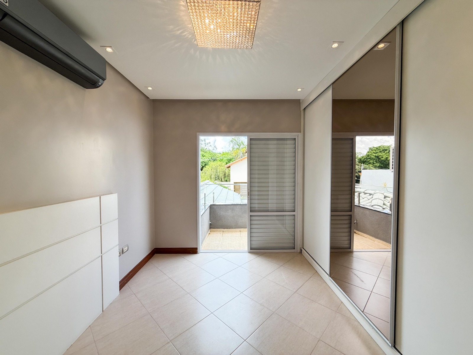 Casa &agrave; Venda, 270m - 3 Su&iacute;tes - R$ 1.790.000 - Residencial Lago da Boa Vista - Sorocaba SP Rua Sarah Olívia Decária Sorocaba - 