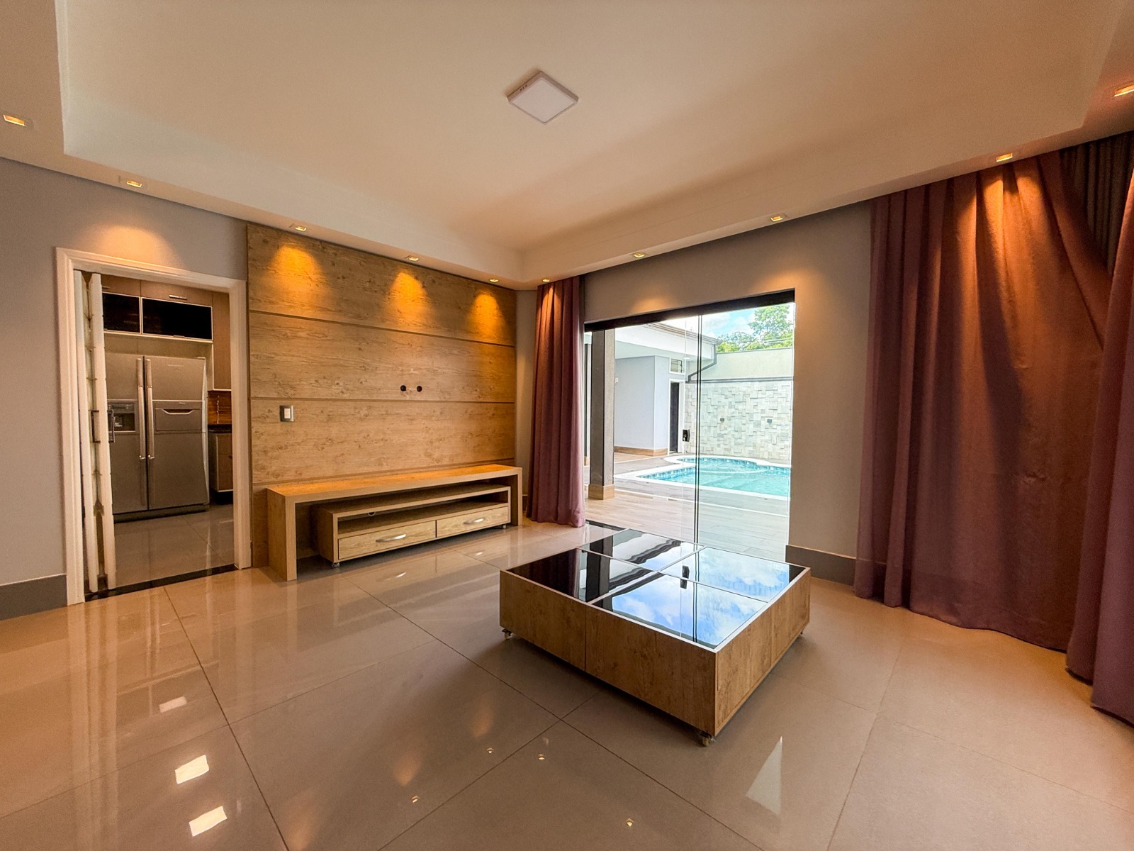 Casa &agrave; Venda, 270m - 3 Su&iacute;tes - R$ 1.790.000 - Residencial Lago da Boa Vista - Sorocaba SP Rua Sarah Olívia Decária Sorocaba - 