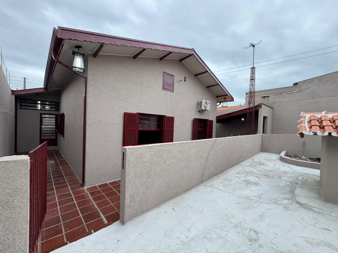 Casa &agrave; Venda no Bairro Novo Campos El&iacute;seos &ndash; Espa&ccedil;o, Conforto e Praticidade Rua Ozorino Ribeiro de Melo Campinas - 