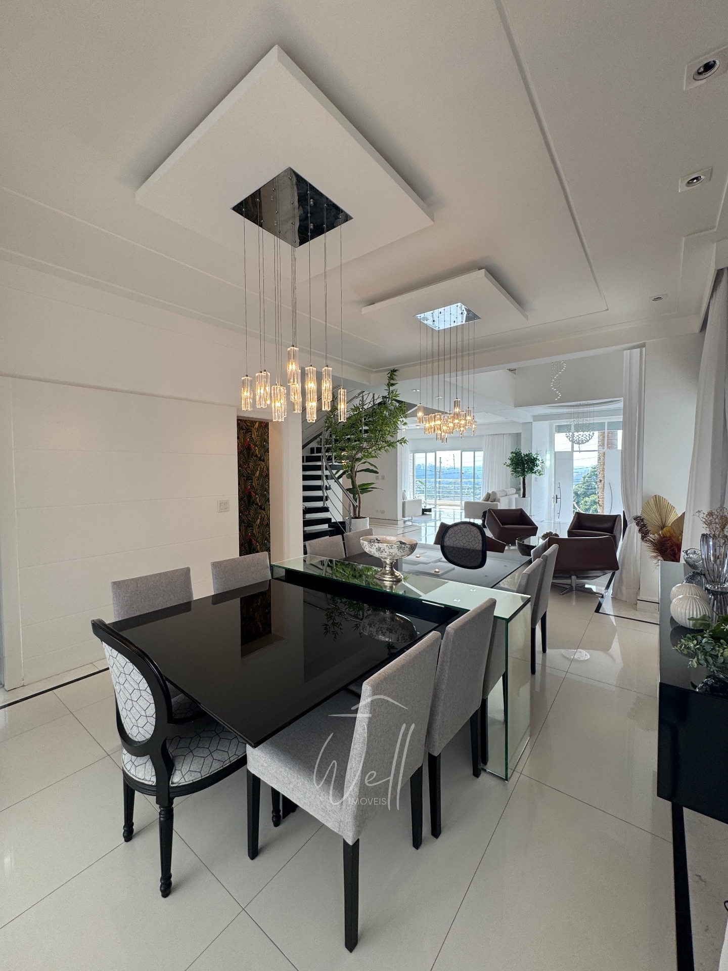 Mans&atilde;o mobiliada no Condominio Swiss Park 560m2 - 04 Suites - 04 vagas Avenida Omar Daibert São Bernardo do Campo - 