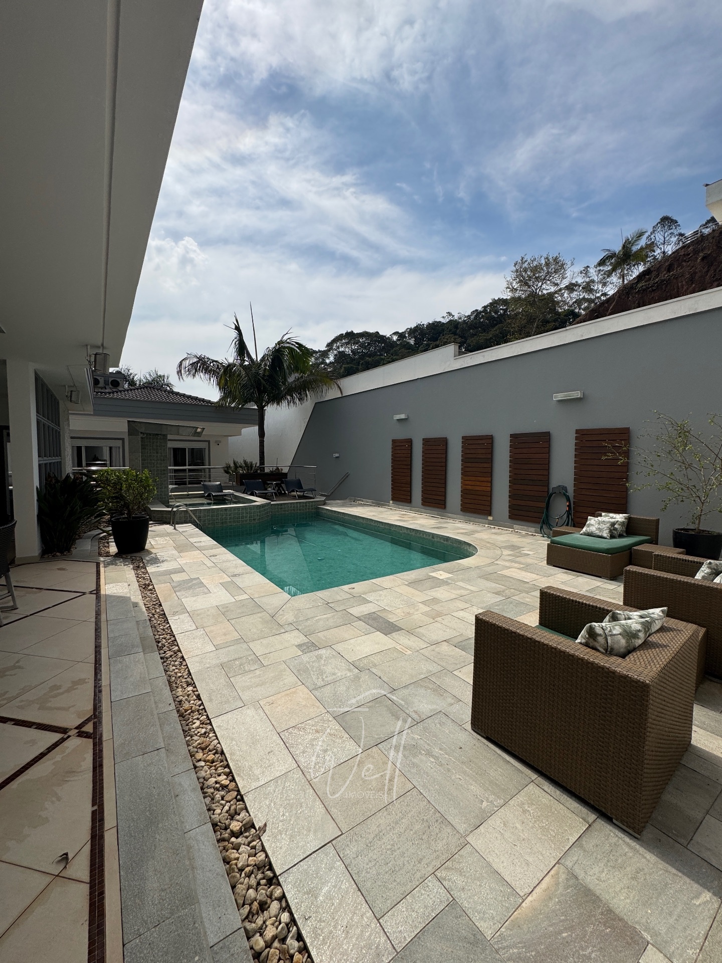 Mans&atilde;o mobiliada no Condominio Swiss Park 560m2 - 04 Suites - 04 vagas Avenida Omar Daibert São Bernardo do Campo - 