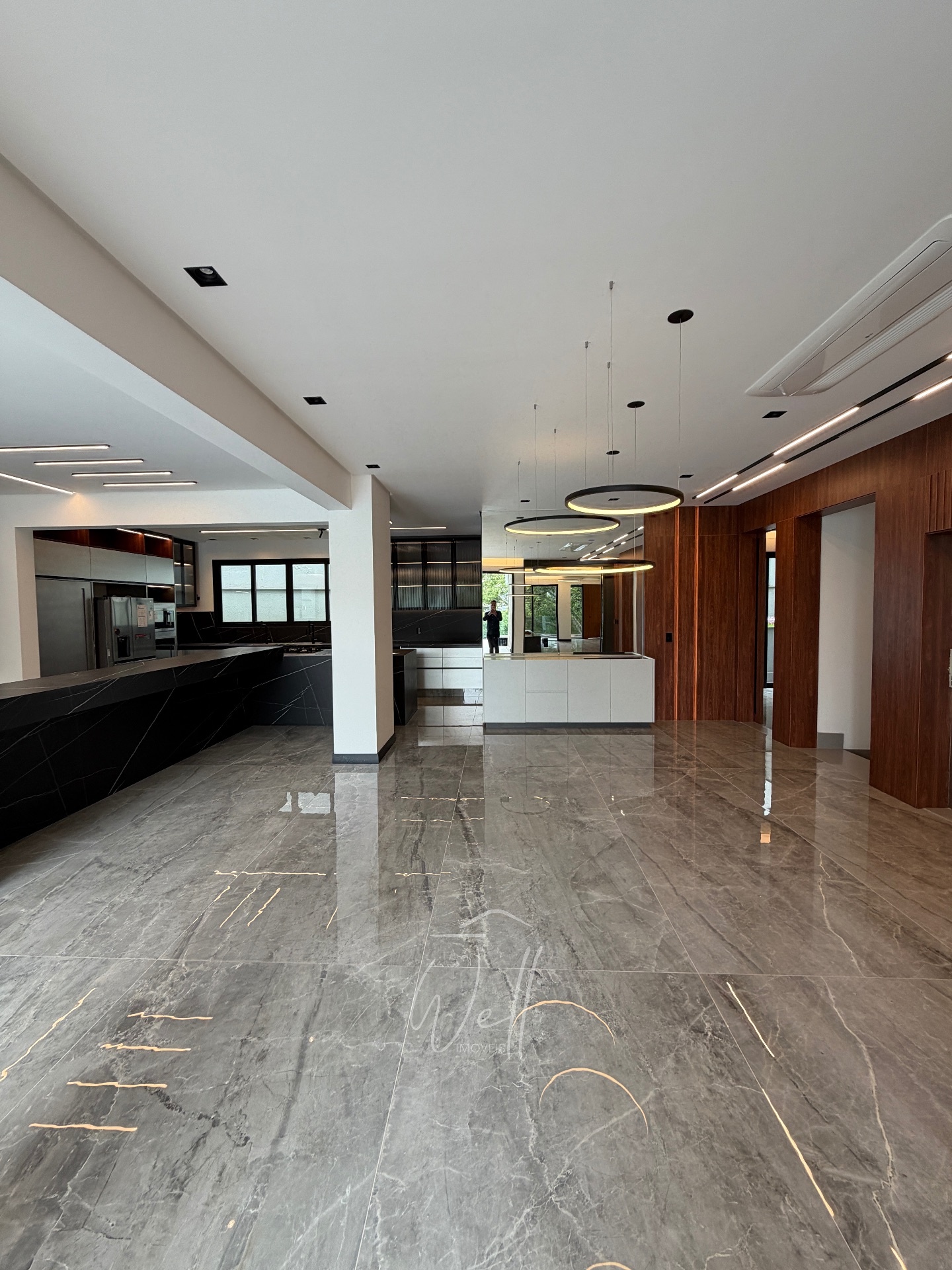 Mans&atilde;o cinematogr&aacute;fica no Condominio Swiss Park 655m2 - 04 Suites - 06 vagas  São Bernardo do Campo - 