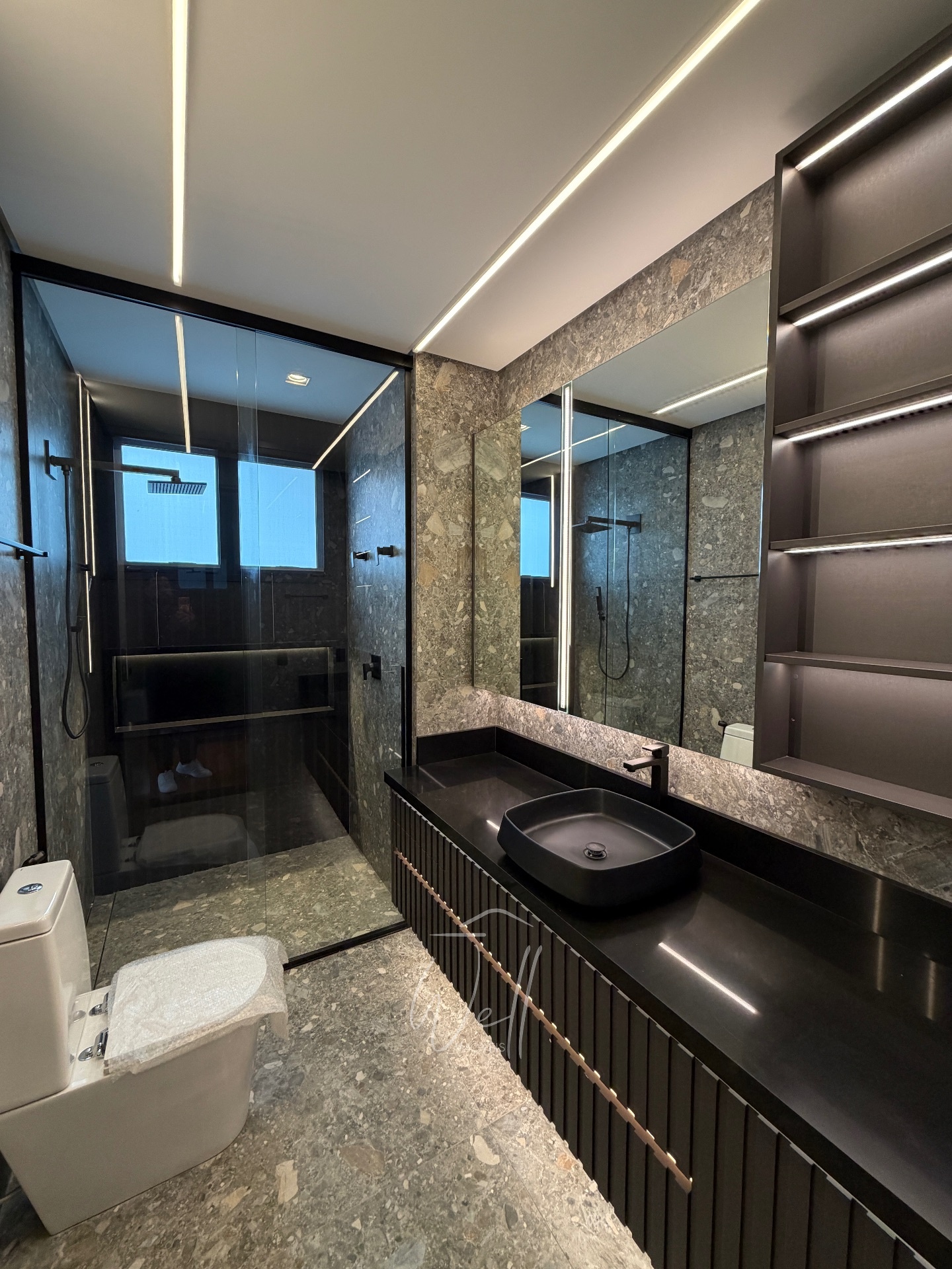 Mans&atilde;o cinematogr&aacute;fica no Condominio Swiss Park 655m2 - 04 Suites - 06 vagas  São Bernardo do Campo - 