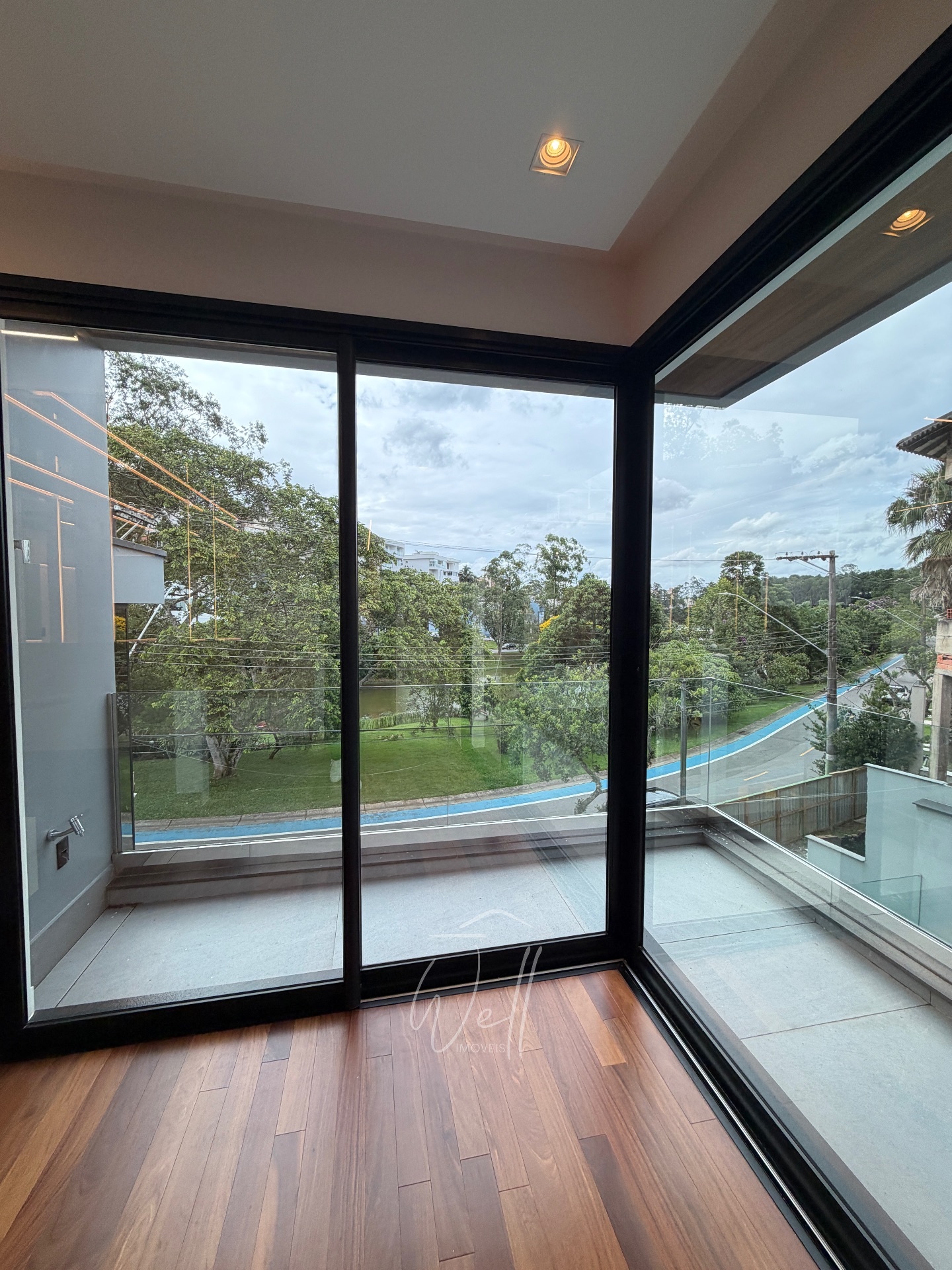 Mans&atilde;o cinematogr&aacute;fica no Condominio Swiss Park 655m2 - 04 Suites - 06 vagas  São Bernardo do Campo - 