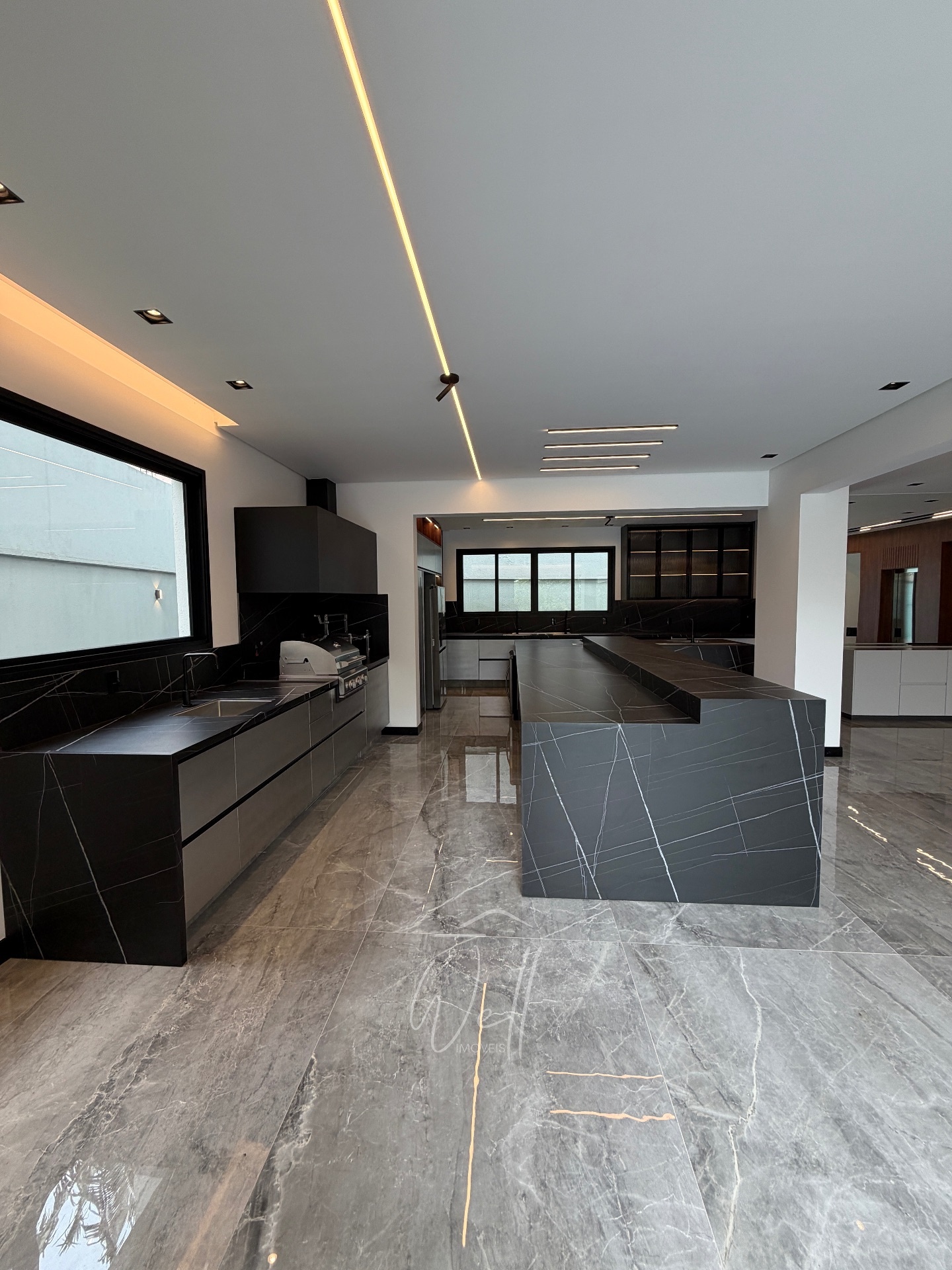 Mans&atilde;o cinematogr&aacute;fica no Condominio Swiss Park 655m2 - 04 Suites - 06 vagas  São Bernardo do Campo - 