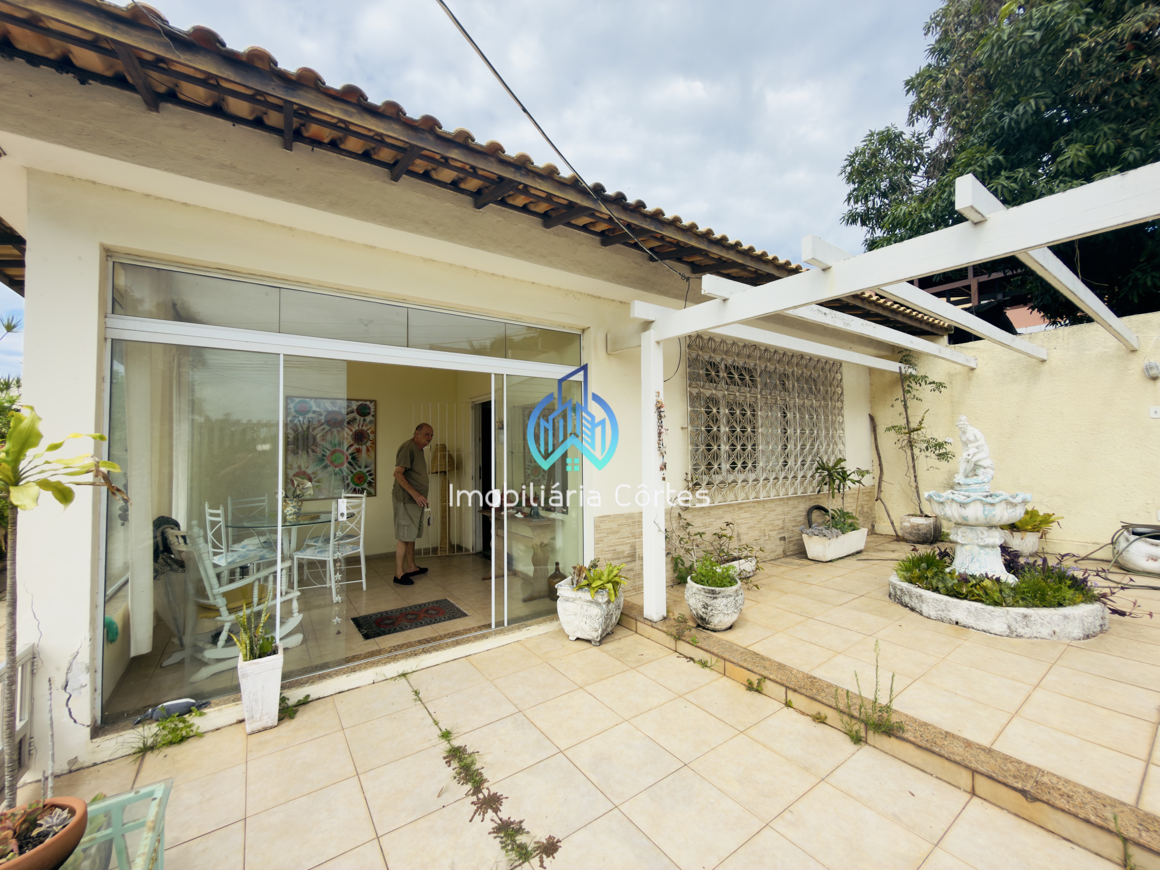 🏡 Casa 3 quartos | 153m&sup2; | Quintal + &Aacute;rea Gourmet | 4 vagas - S&atilde;o Pedro da Aldeia/RJ São pedro da Aldeia São Pedro da Aldeia - 