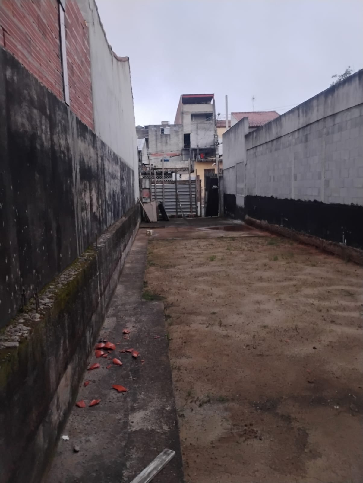 Terreno- Jardim esperan&ccedil;a 5x25  Mogi das Cruzes - 