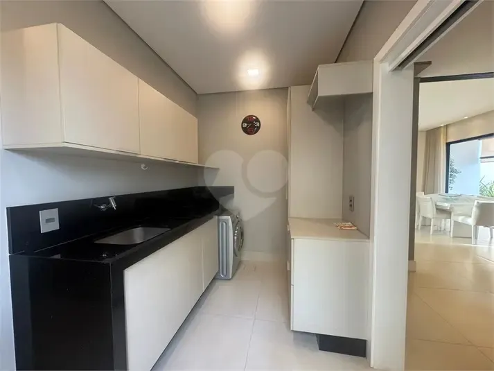 Casa Planejada nos M&iacute;nimos Detalhes, do Som ao Paisagismo  - - 