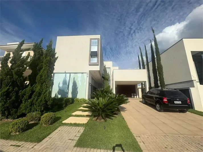 Casa Planejada nos M&iacute;nimos Detalhes, do Som ao Paisagismo  - - 