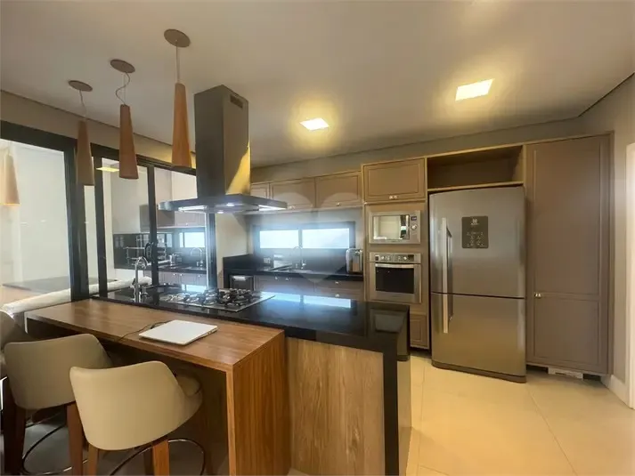 Casa Planejada nos M&iacute;nimos Detalhes, do Som ao Paisagismo  - - 