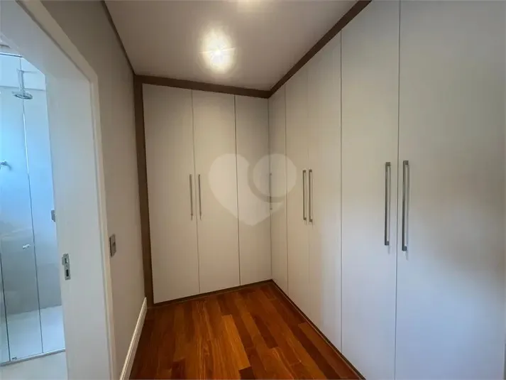 Casa Planejada nos M&iacute;nimos Detalhes, do Som ao Paisagismo  - - 