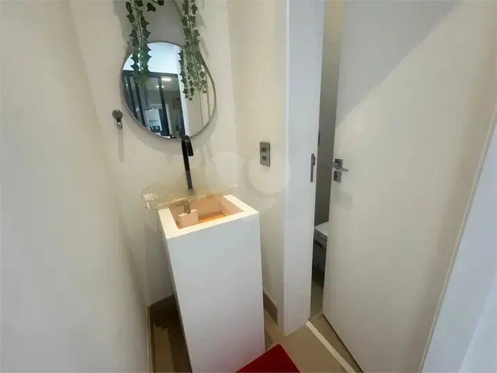 Casa Planejada nos M&iacute;nimos Detalhes, do Som ao Paisagismo  - - 