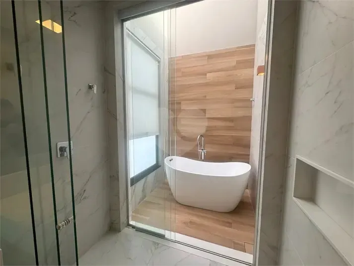 Casa Planejada nos M&iacute;nimos Detalhes, do Som ao Paisagismo  - - 