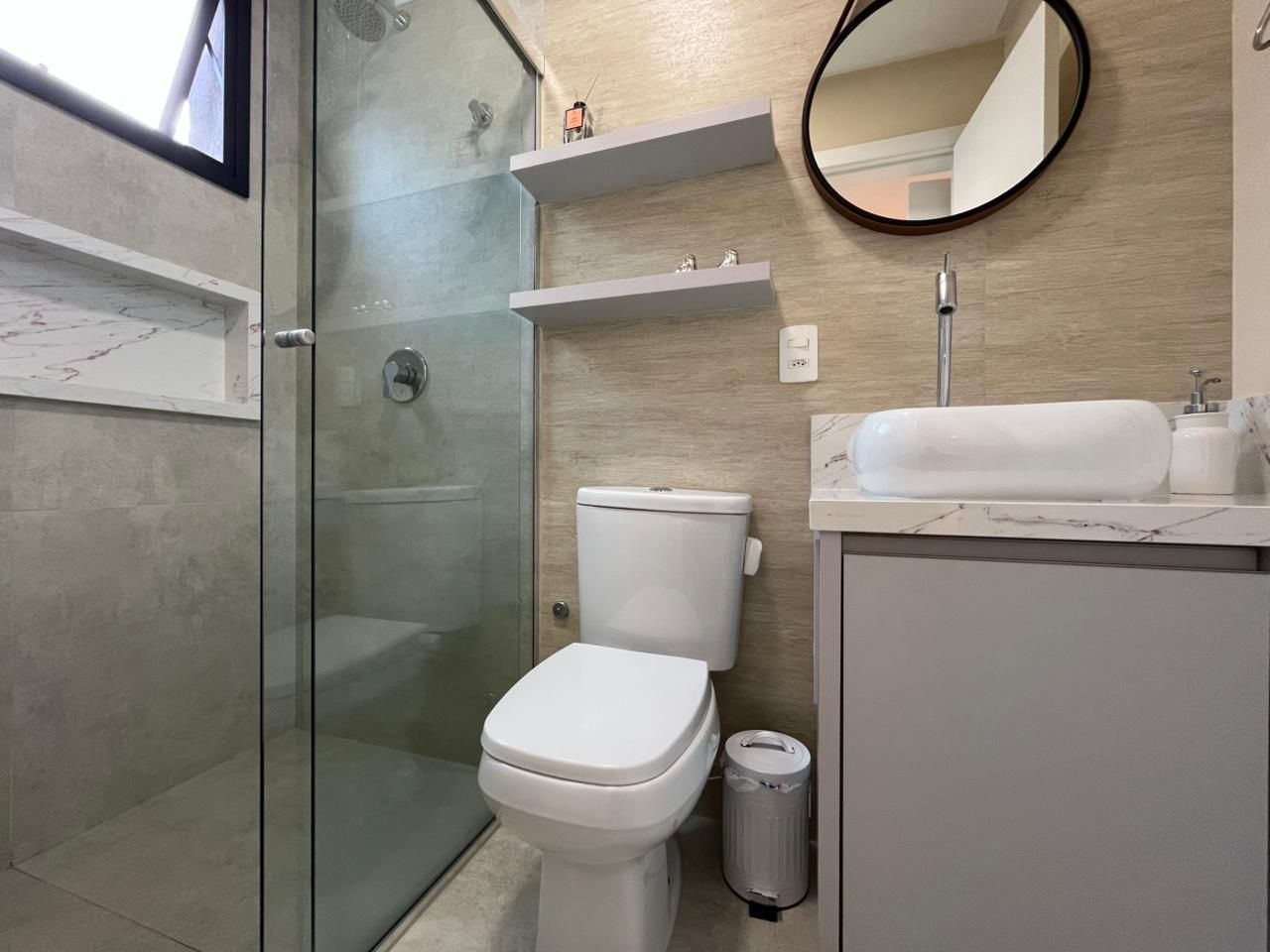 RESIDENCIAL AVALON | 480m da Praia | 3 Su&iacute;tes Mobiliado, 100% Climatizado e Lazer Completo Rua 244 Itapema - 