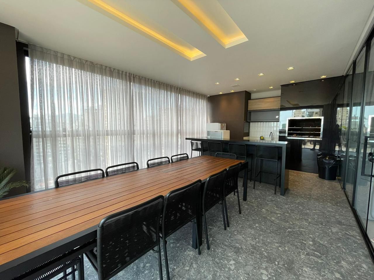 RESIDENCIAL AVALON | 480m da Praia | 3 Su&iacute;tes Mobiliado, 100% Climatizado e Lazer Completo Rua 244 Itapema - 