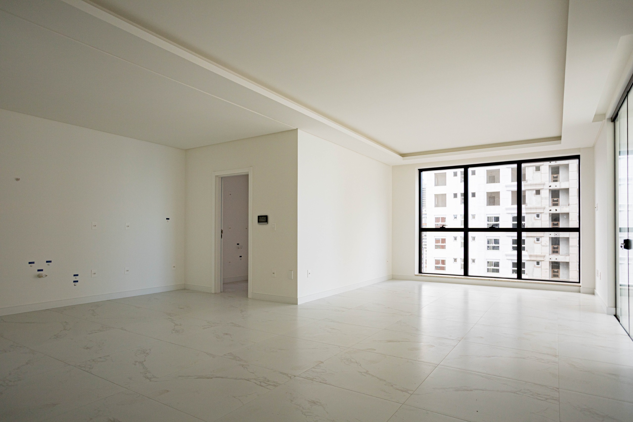 RESIDENCIAL AQCUA BLUE | Vista Mar com Heliponto | 4 Su&iacute;tes, 3 Vagas e Lazer Completo Rua 269 Itapema - 