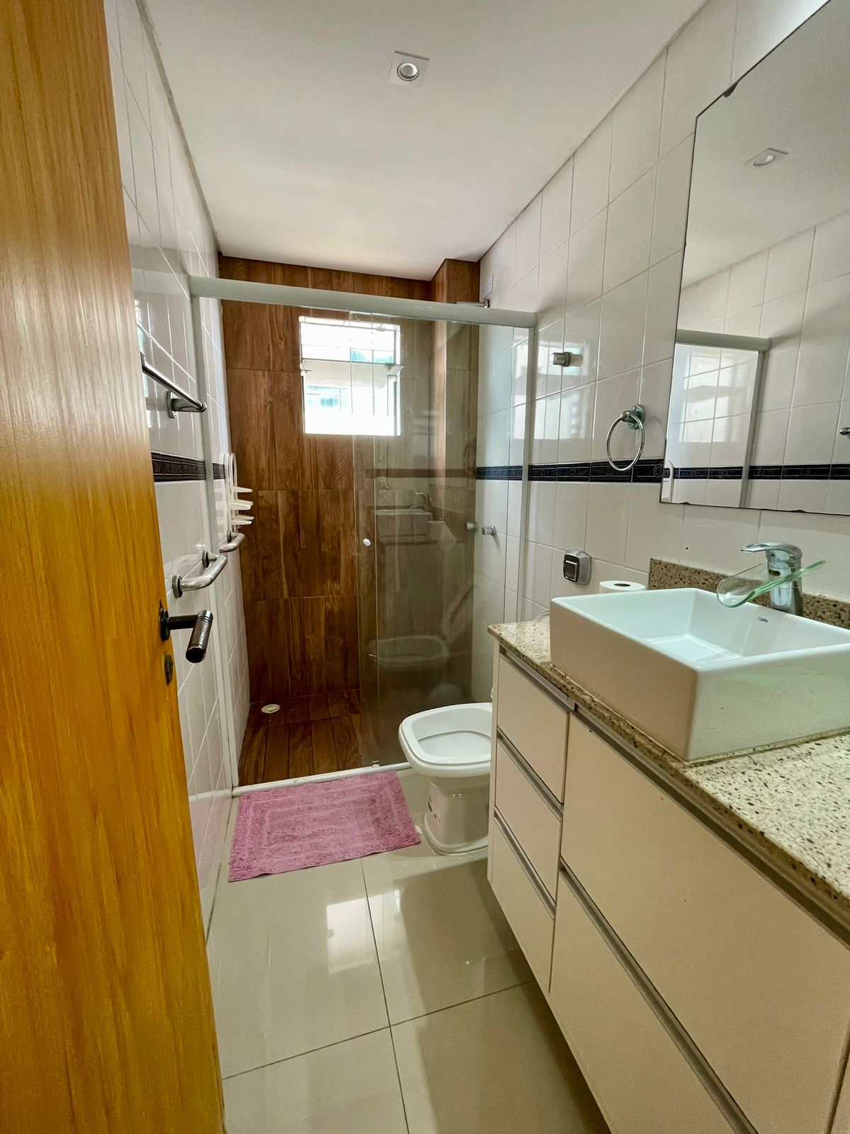 RESIDENCIAL CAIOB&Aacute; | Apenas 80m do Mar | 3 Dormit&oacute;rios e Sacada com Churrasqueira Rua 212 Itapema - 