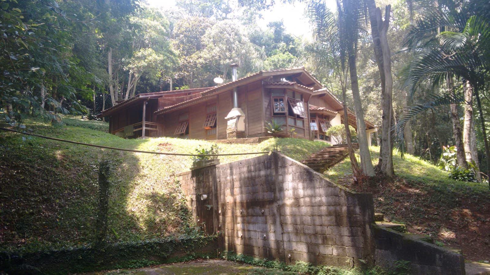 casa aconchegante Rua Mário Tadeu Gonçalves Embu das Artes - 