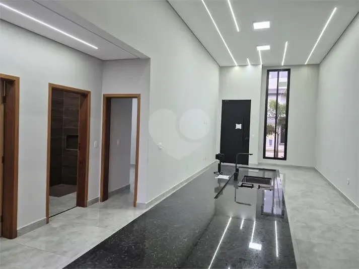 Moderna, Nova e Pronta para Morar no Condom&iacute;nio Ibiti Reserva!  - - 