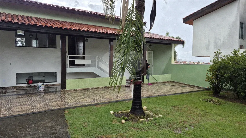 Casa &agrave; venda e loca&ccedil;&atilde;o com 4 quartos, 2 su&iacute;tes, no condom&iacute;nio Ibiti do Pa&ccedil;o, Sorocaba - SP Rua Otacílio Andries - - 