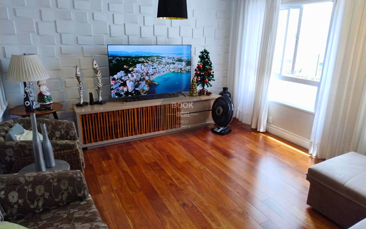 Onde o Mar &eacute; seu Vizinho de Parede Rua Rei Pelé Santos - 