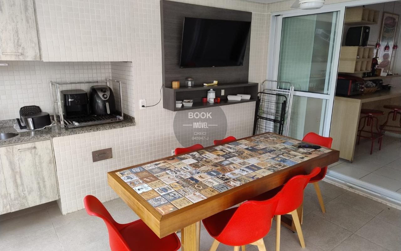 Onde o Mar &eacute; seu Vizinho de Parede Rua Rei Pelé Santos - 